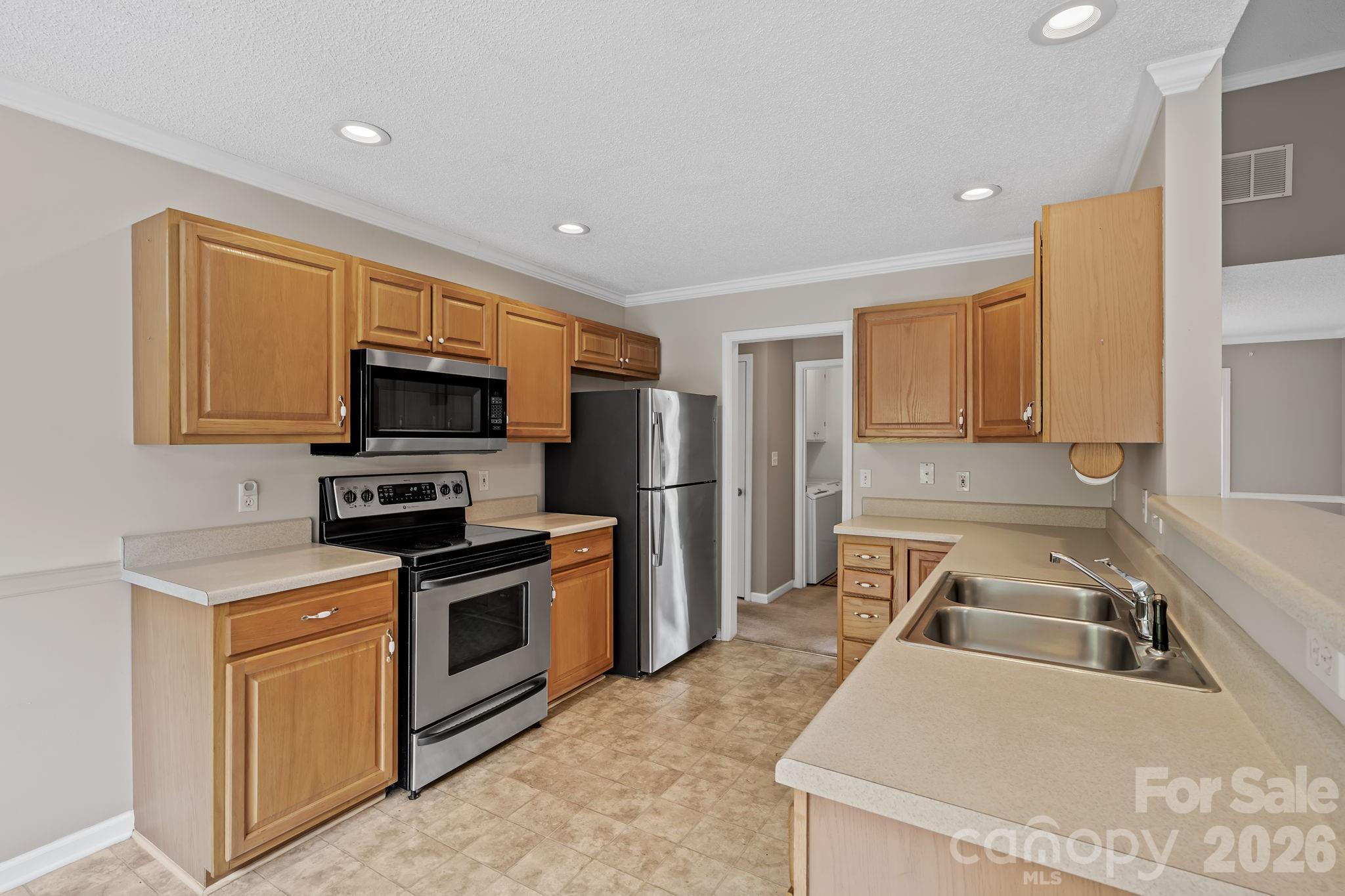 200 Planters Creek Road Property Photo 10