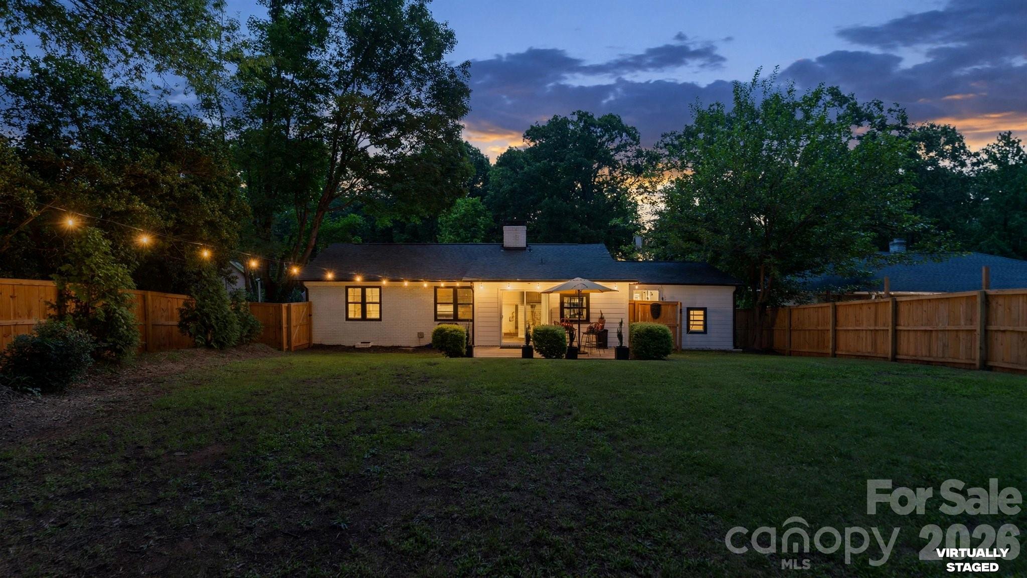914 Crestmere Street Property Photo 7