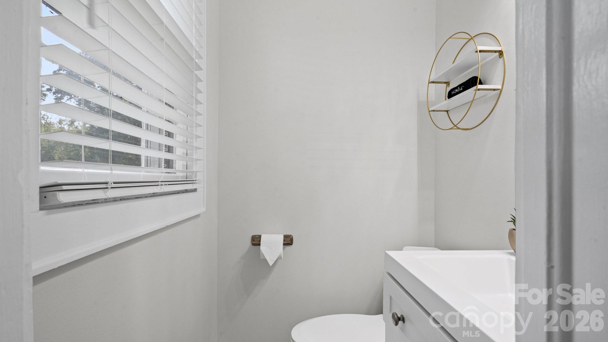 914 Crestmere Street Property Photo 23