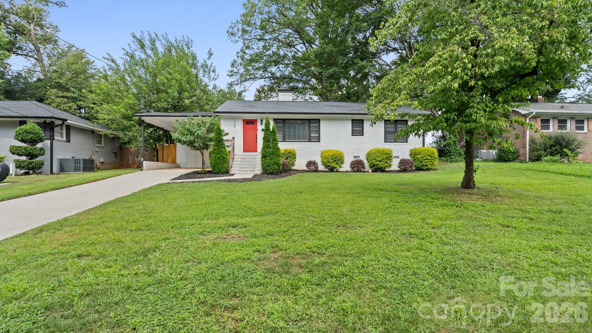 914 Crestmere Street Property Photo 37