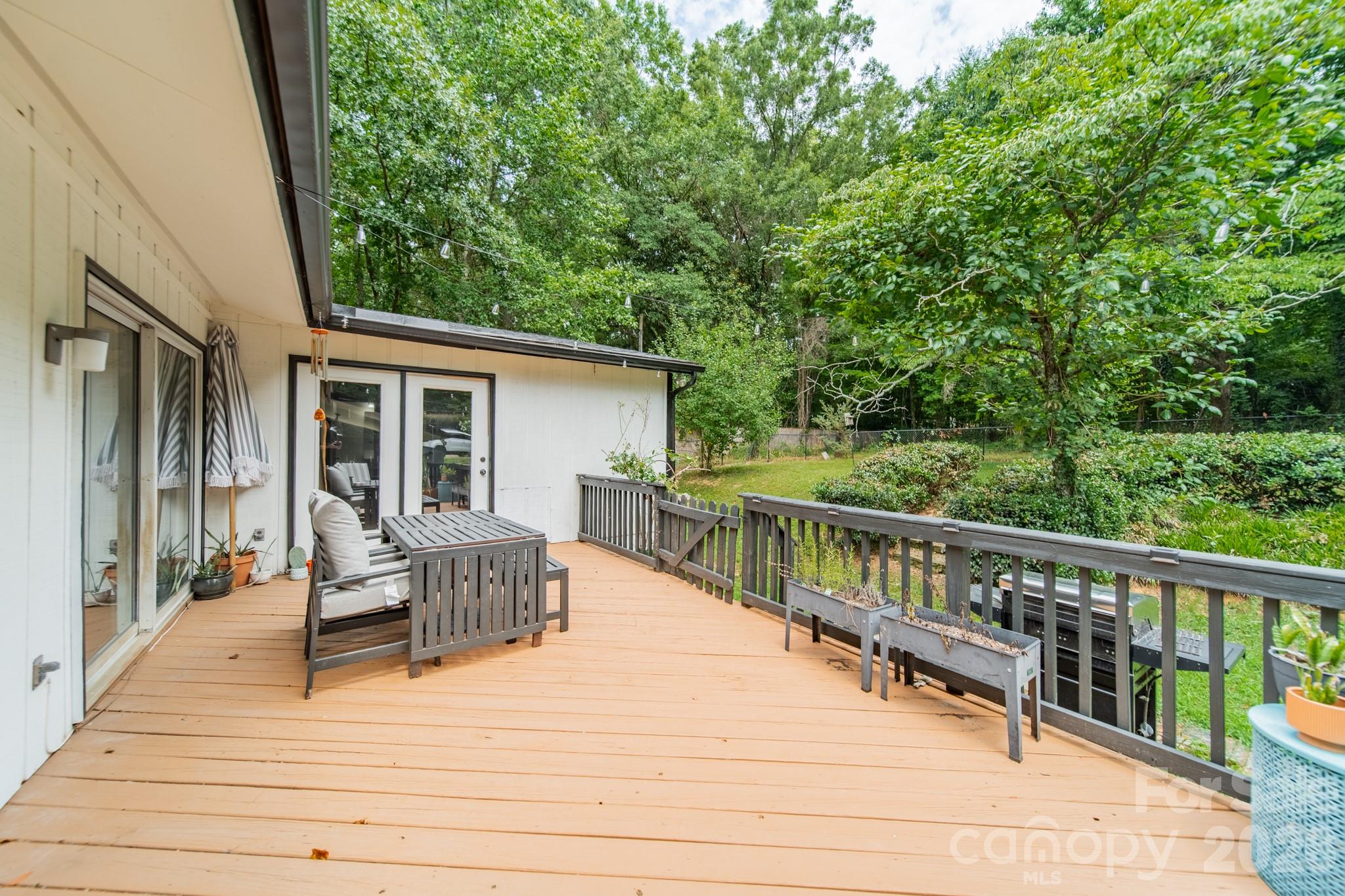 322 Grady Drive Property Photo 26