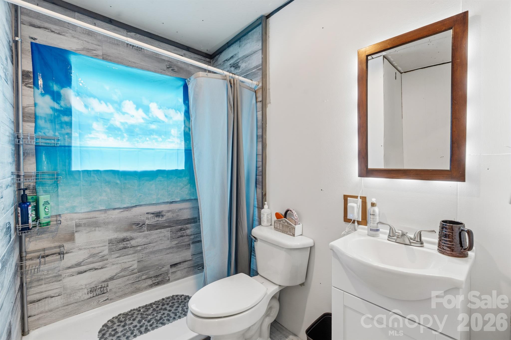 7040 Vintage Road Property Photo 10
