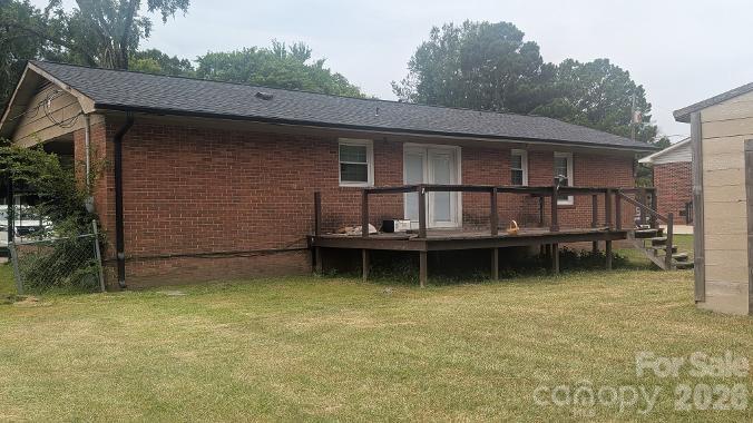 608 Catawba Street Property Photo 3