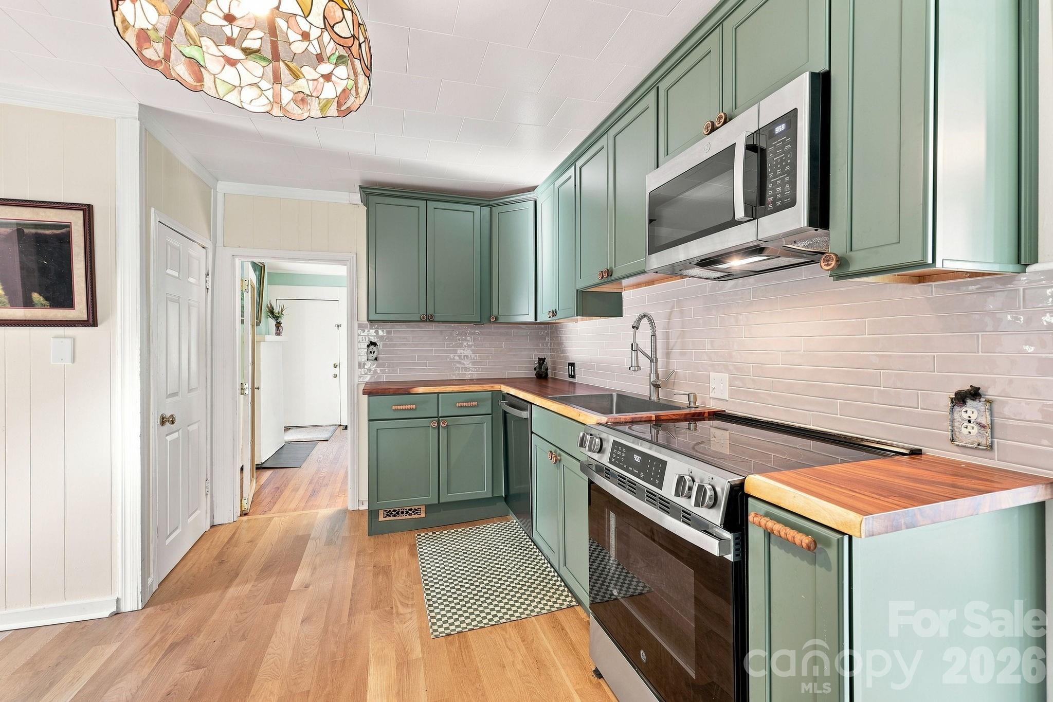 67 Montana Avenue Property Photo 15