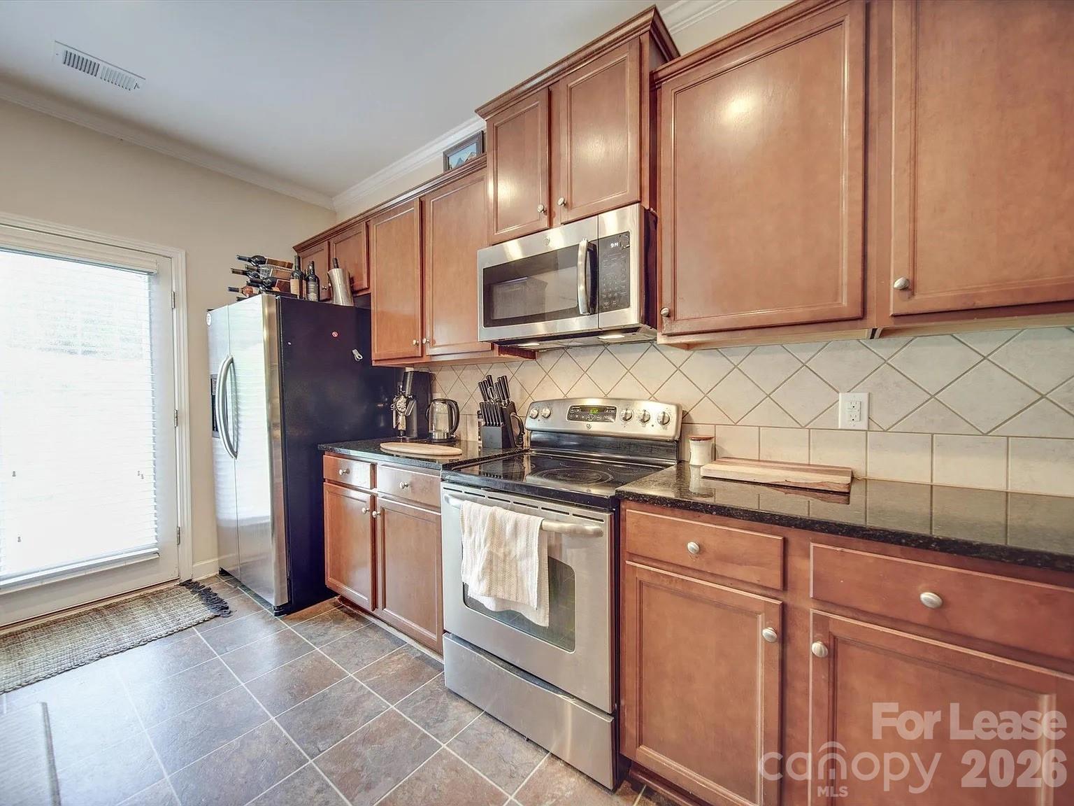 5657 Tipperlinn Way Property Photo 20