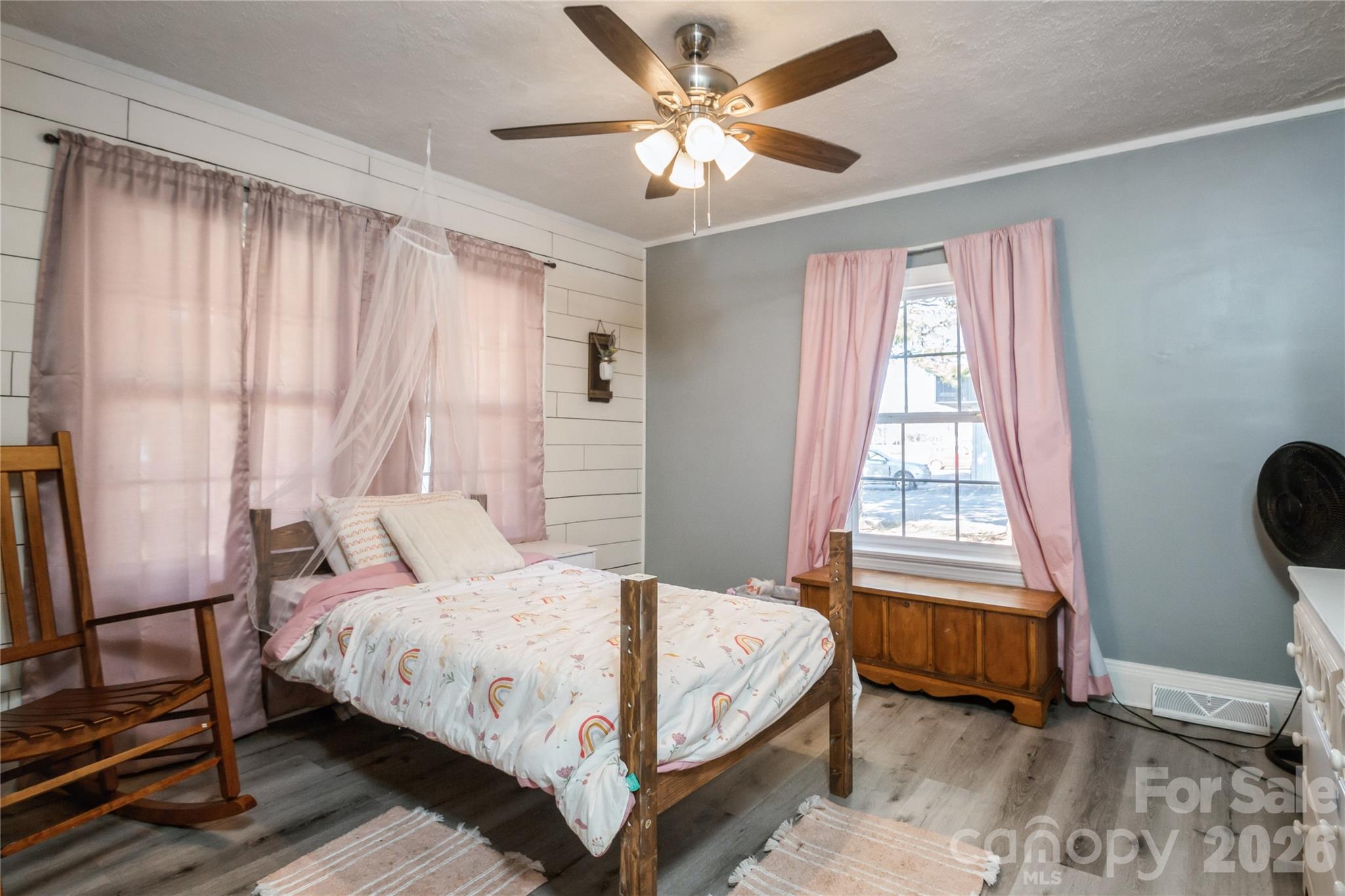 303 Island Ford Road Property Photo 12