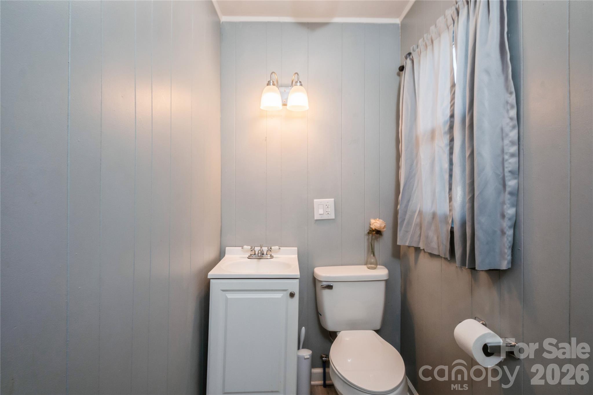 303 Island Ford Road Property Photo 13