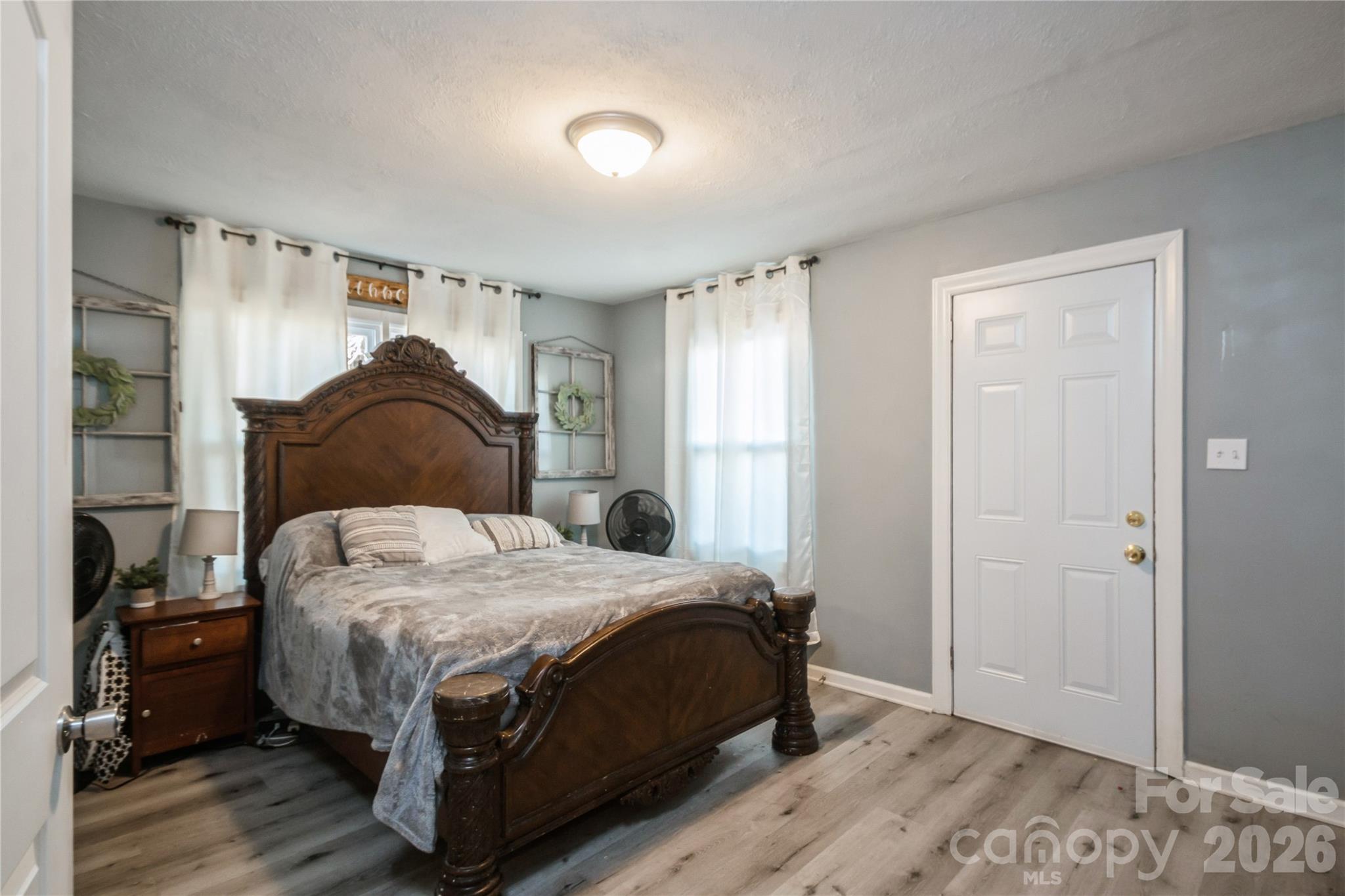 303 Island Ford Road Property Photo 16