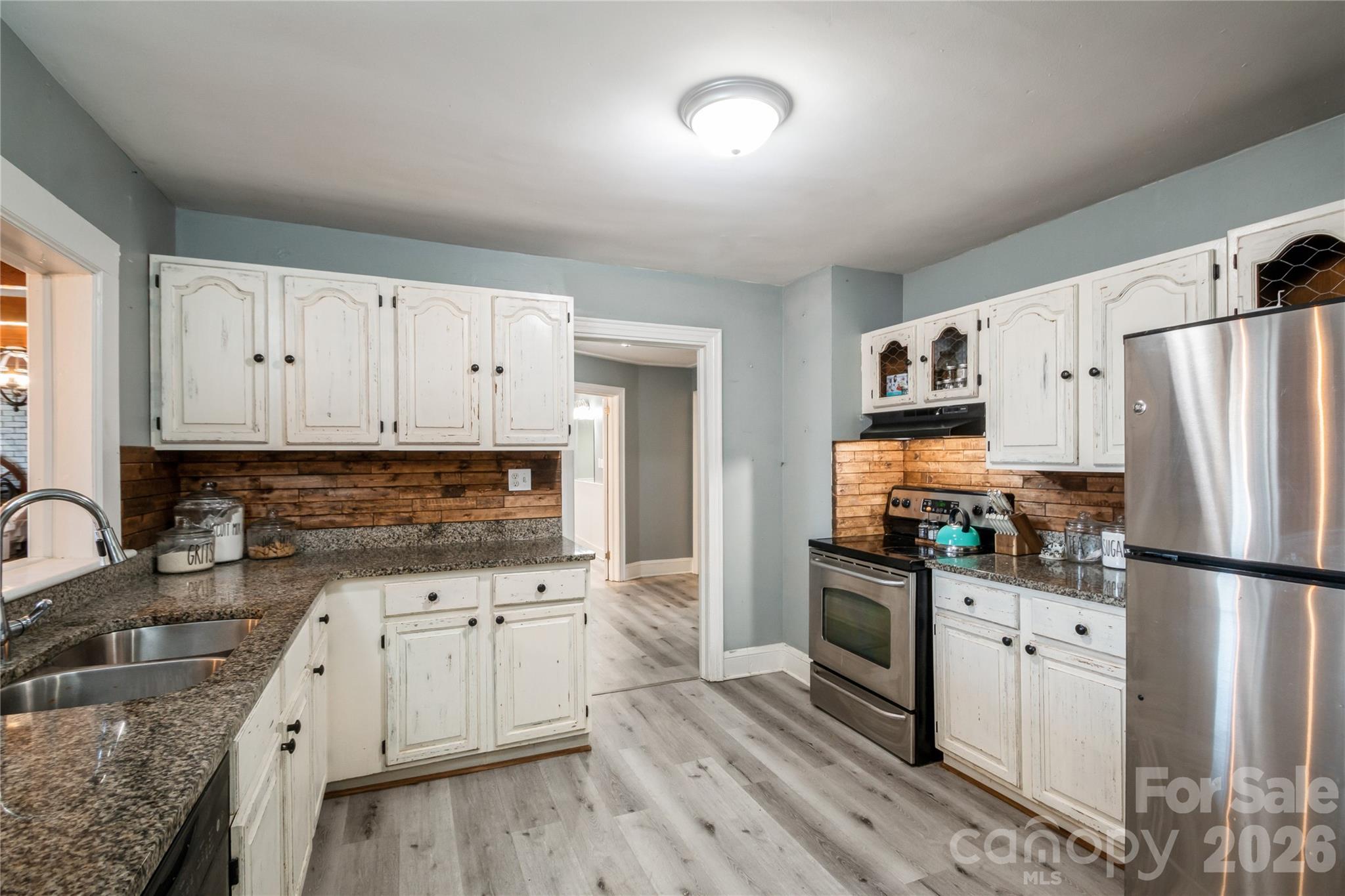 303 Island Ford Road Property Photo 27