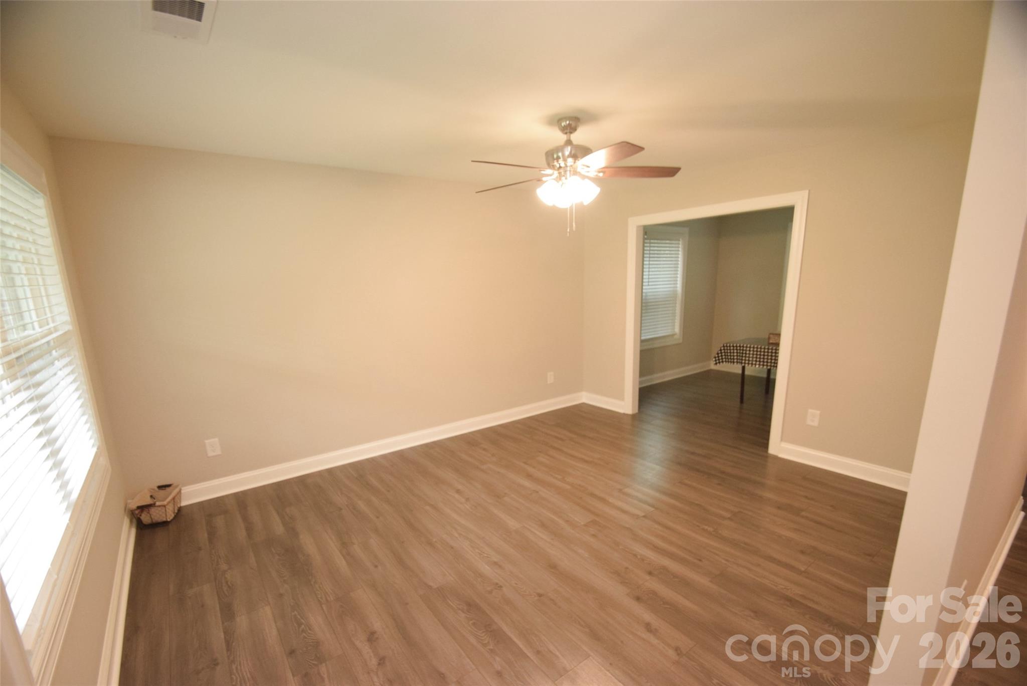 921 Pineridge Street Property Photo 4