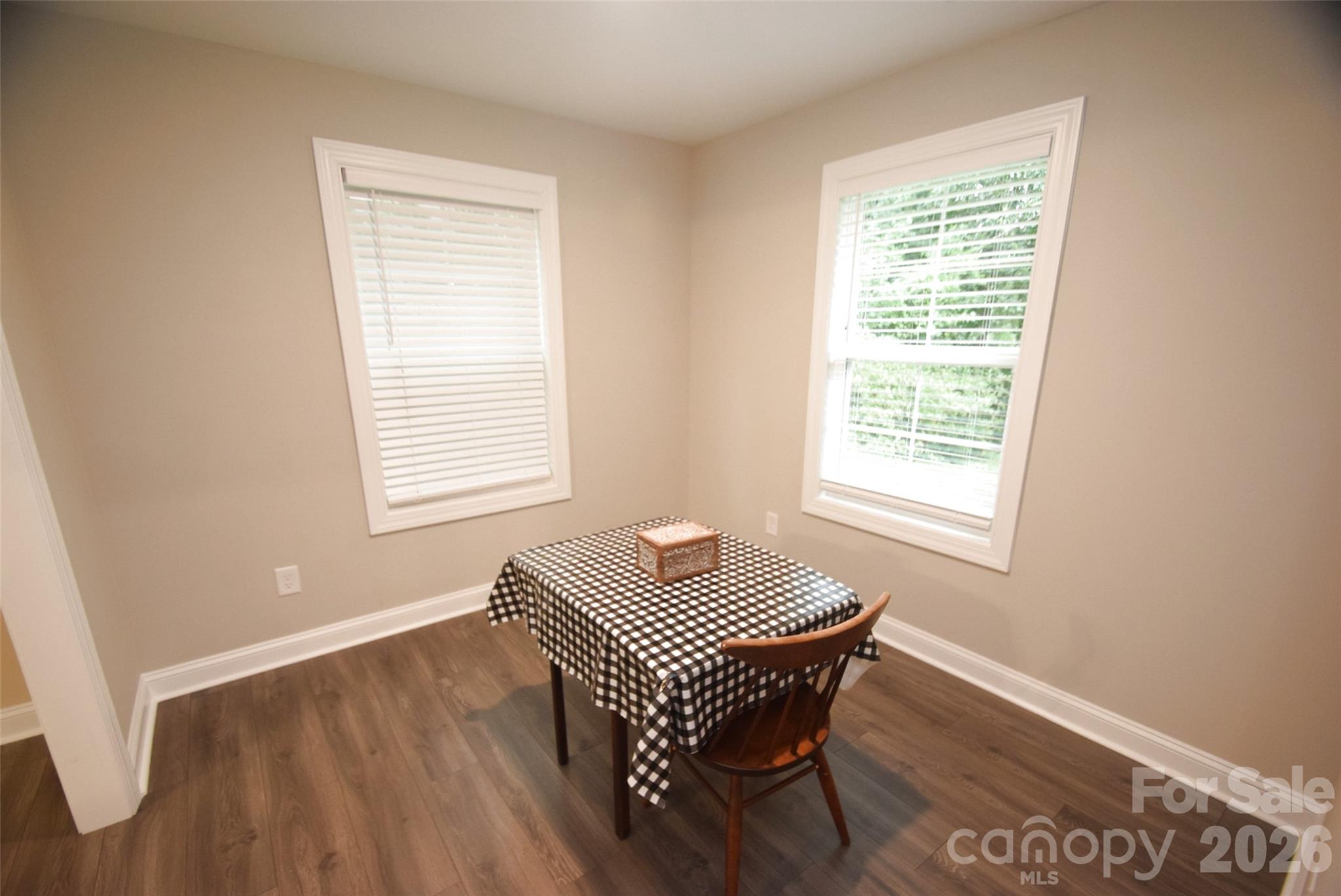 921 Pineridge Street Property Photo 10