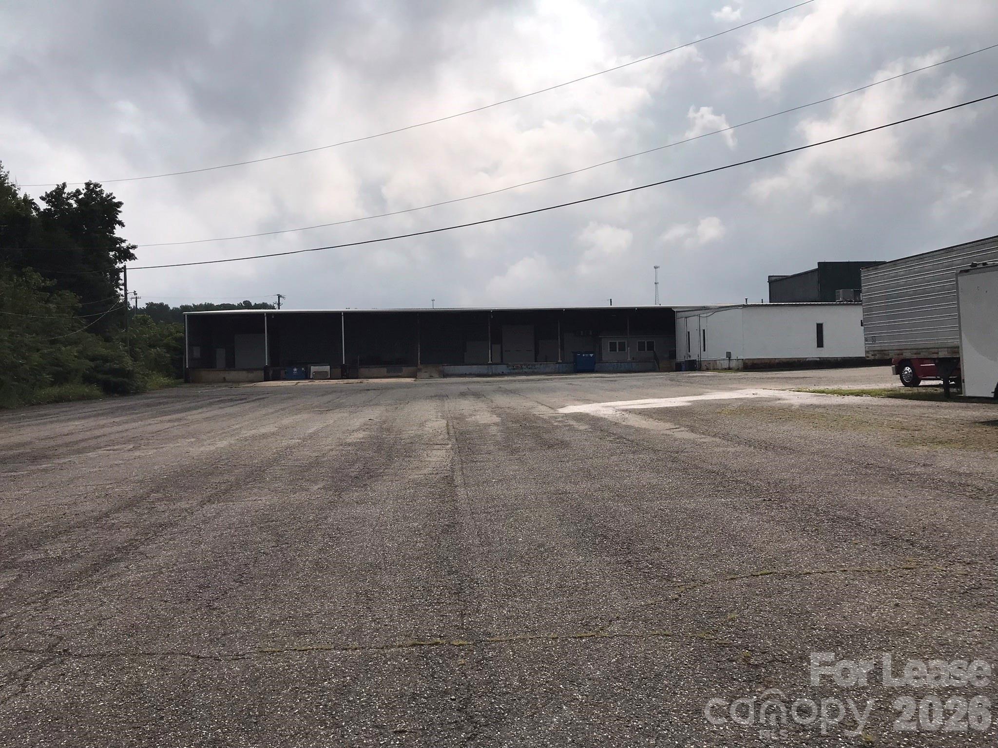 1635-4 East Dixon Boulevard Property Photo 25