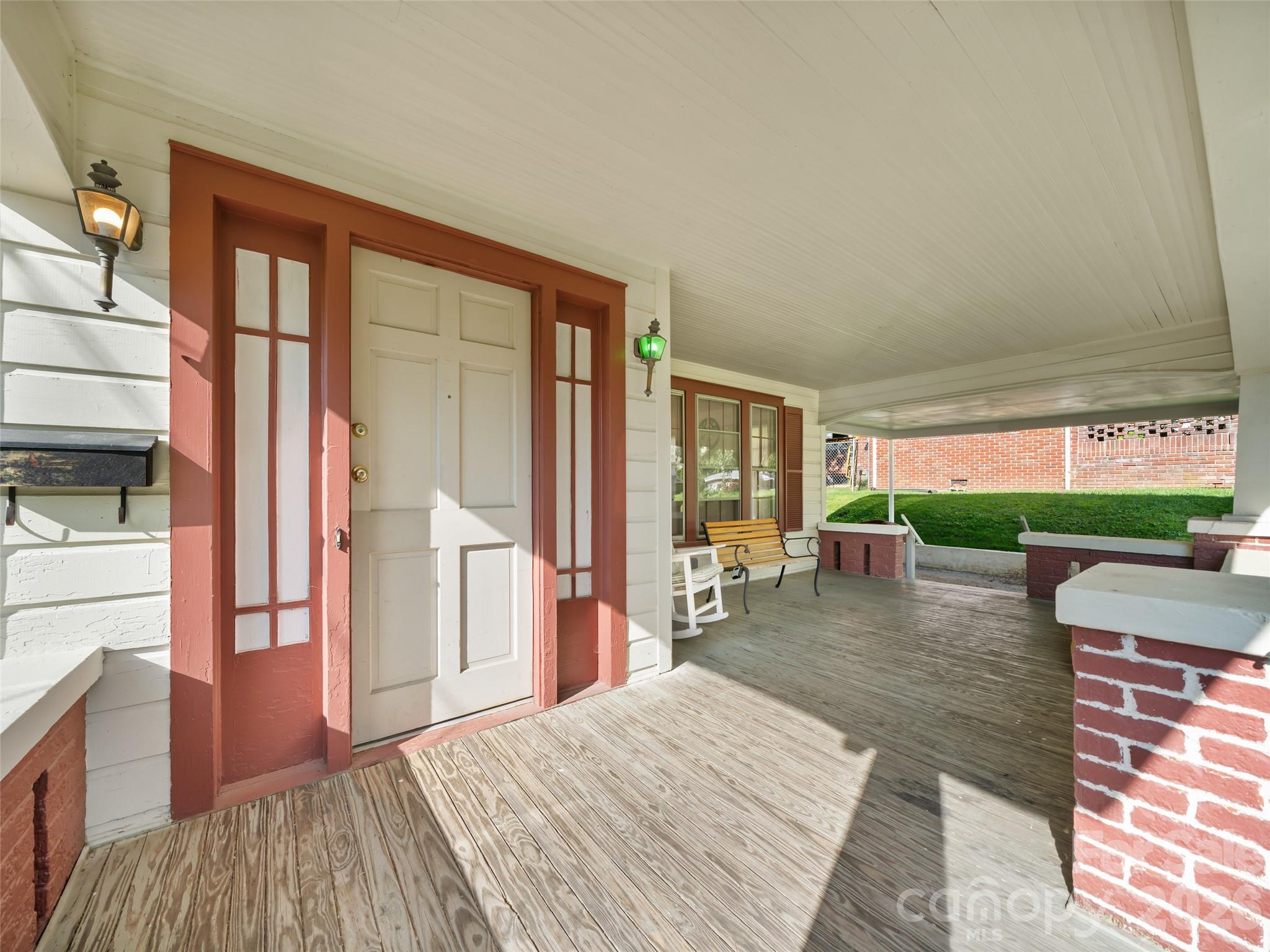 147 Walnut Avenue Property Photo 2