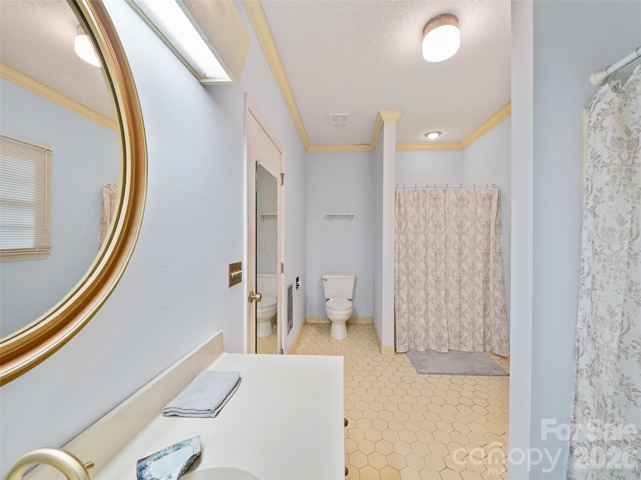 147 Walnut Avenue Property Photo 18