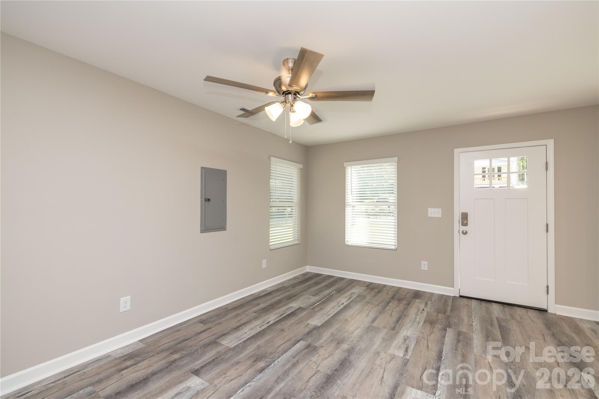810 Long Street Property Photo 8