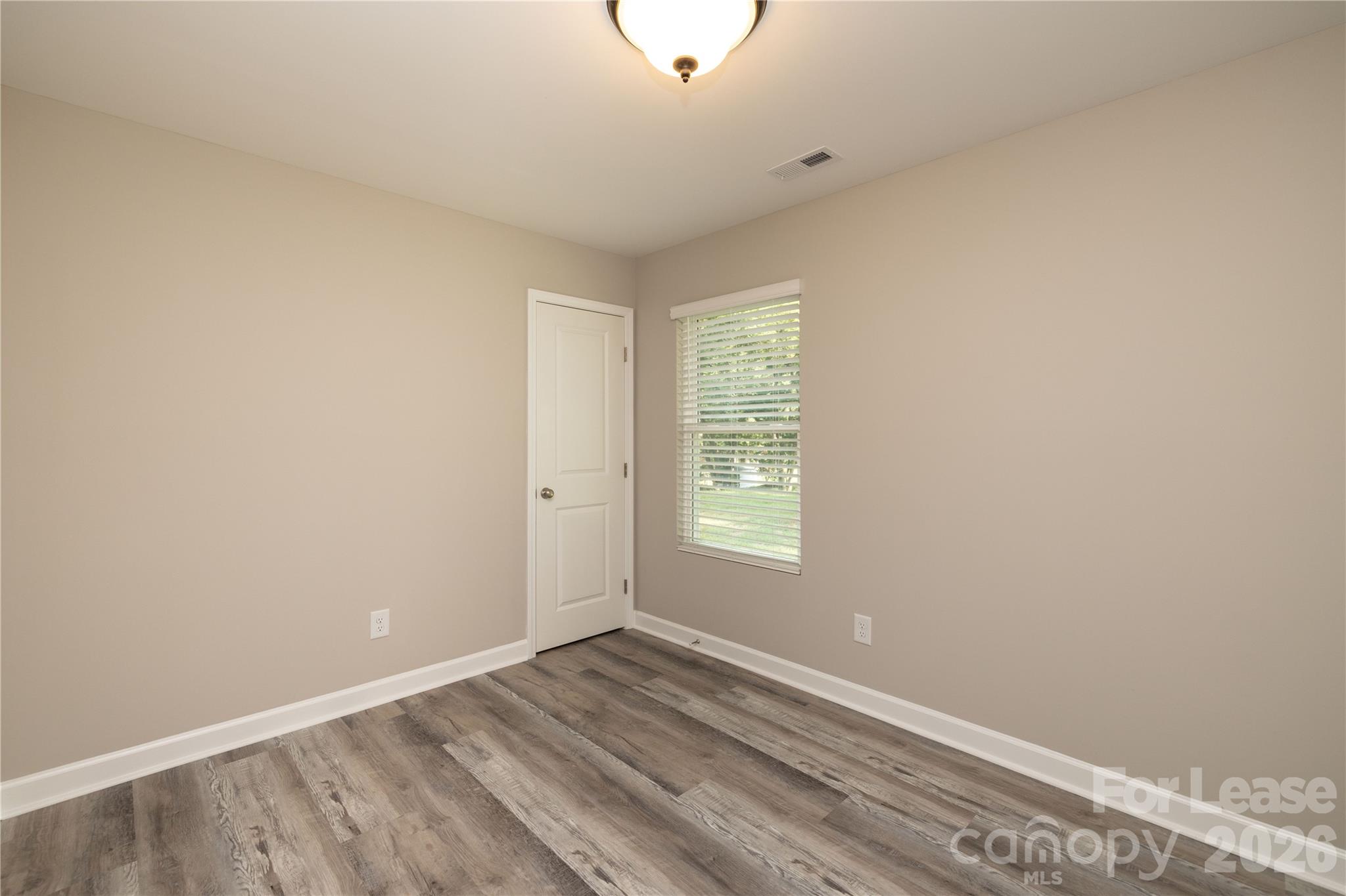 810 Long Street Property Photo 28