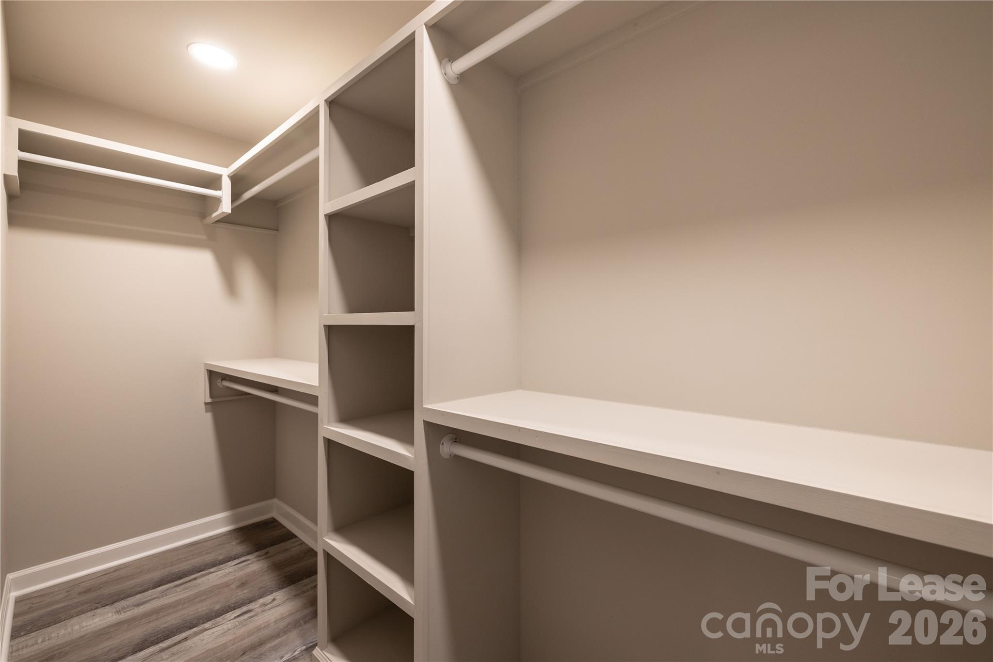 810 Long Street Property Photo 33