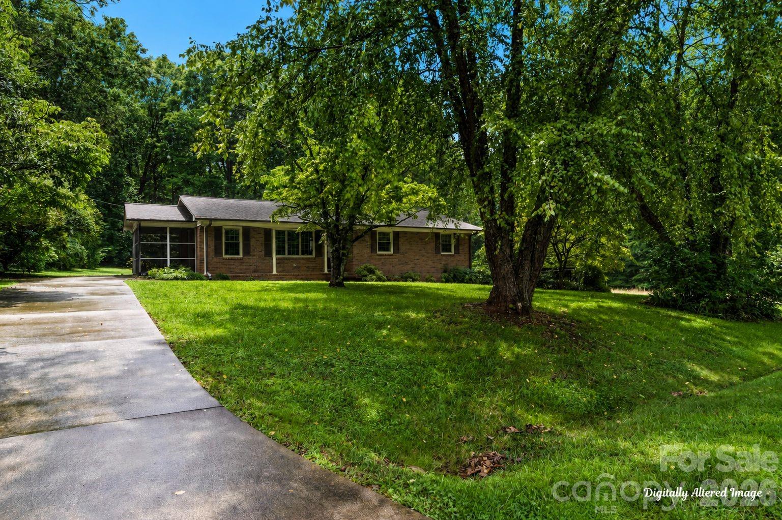 153 Shady Lane Property Photo 3
