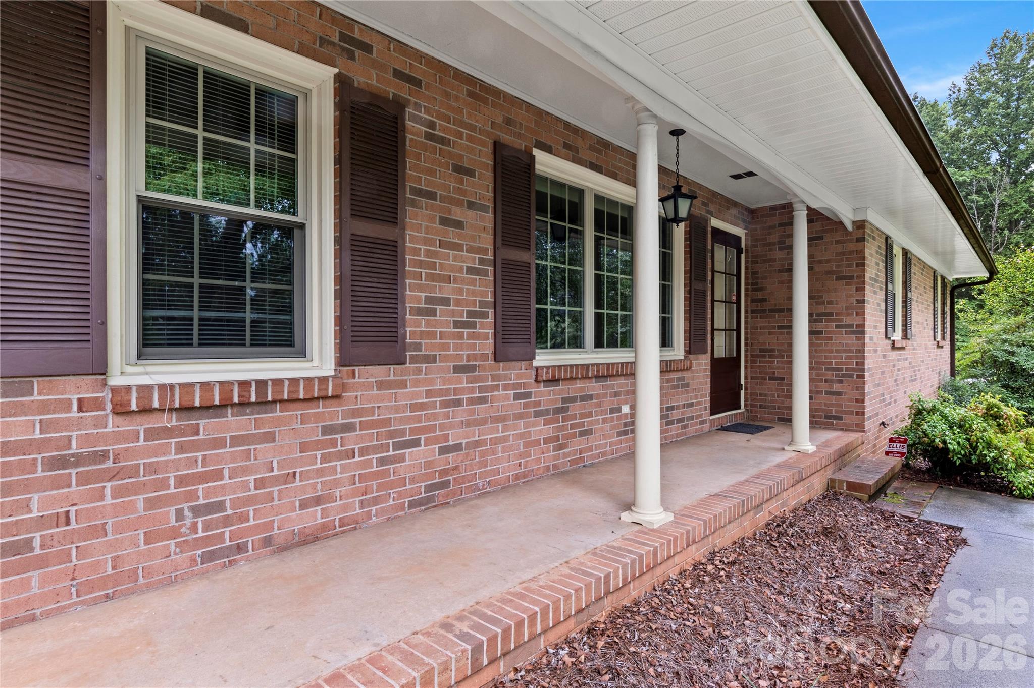 153 Shady Lane Property Photo 6