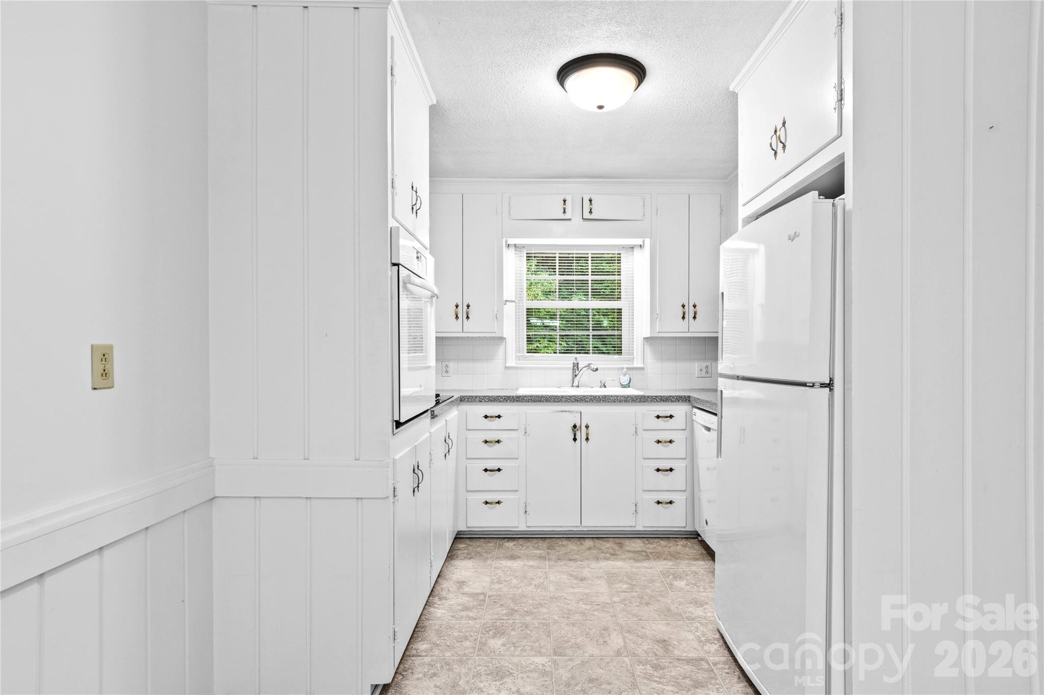 153 Shady Lane Property Photo 12