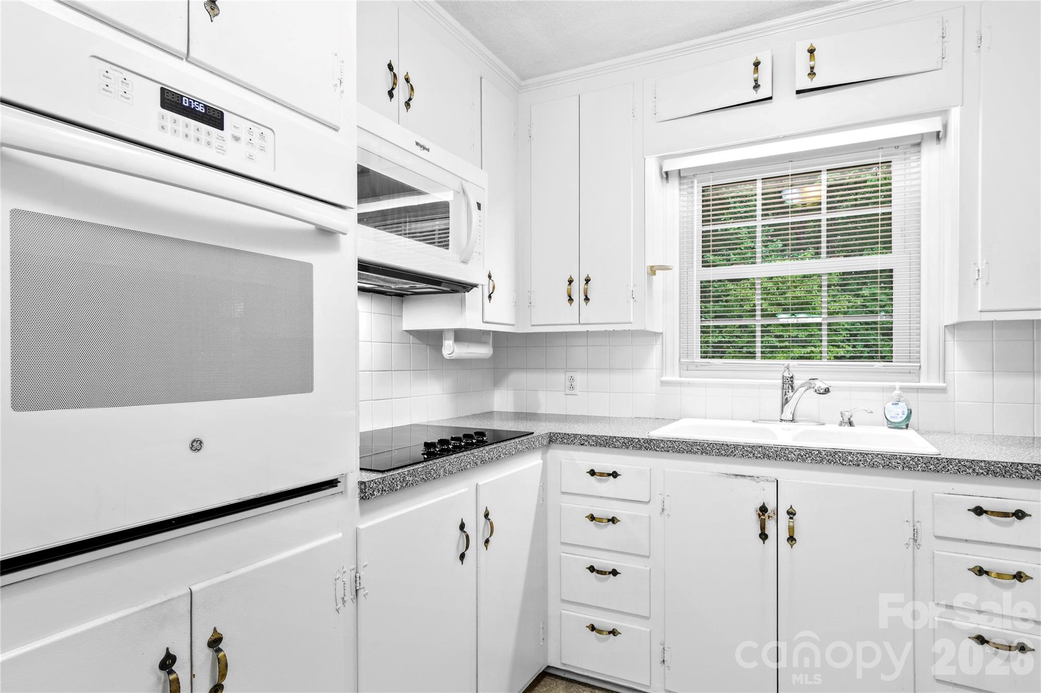 153 Shady Lane Property Photo 13