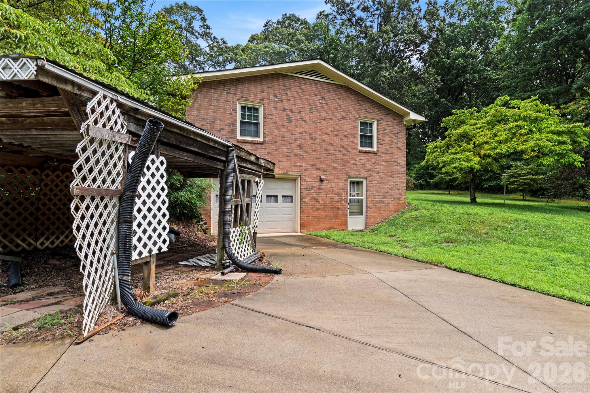 153 Shady Lane Property Photo 33