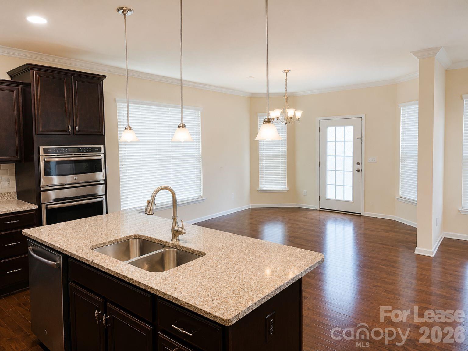 10665 Sky Chase Avenue Property Photo 5