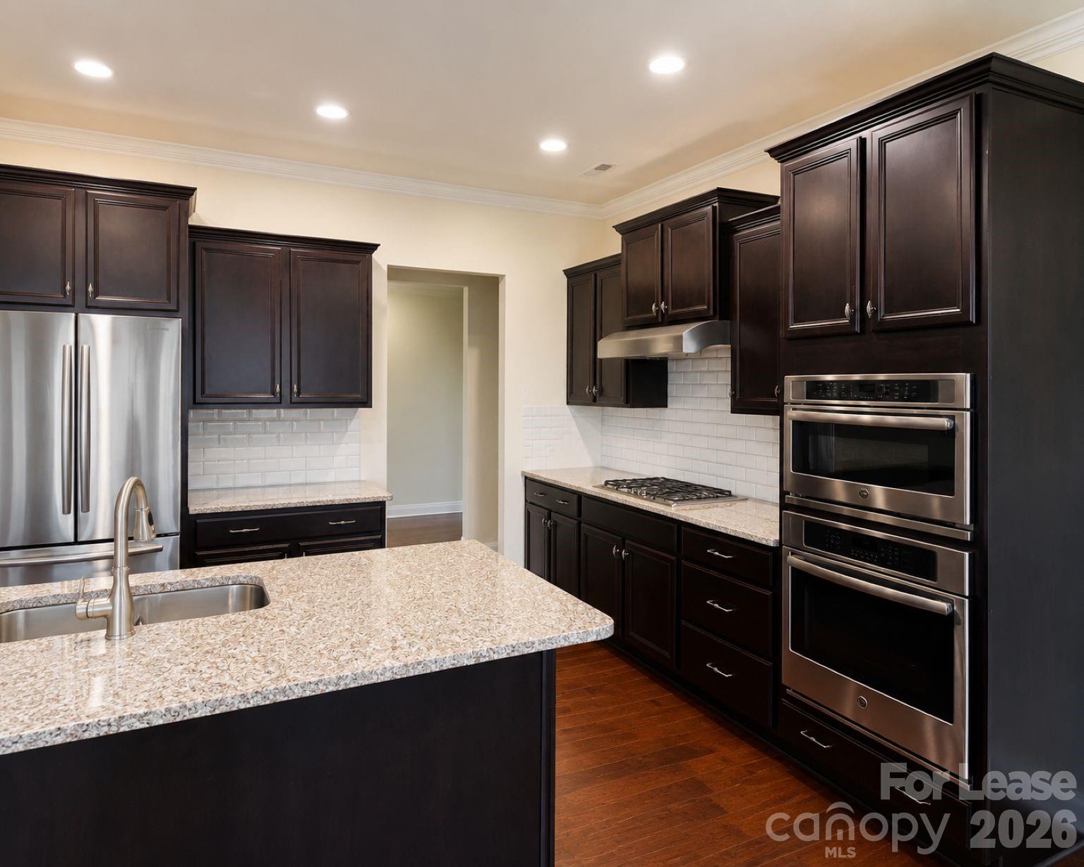 10665 Sky Chase Avenue Property Photo 6