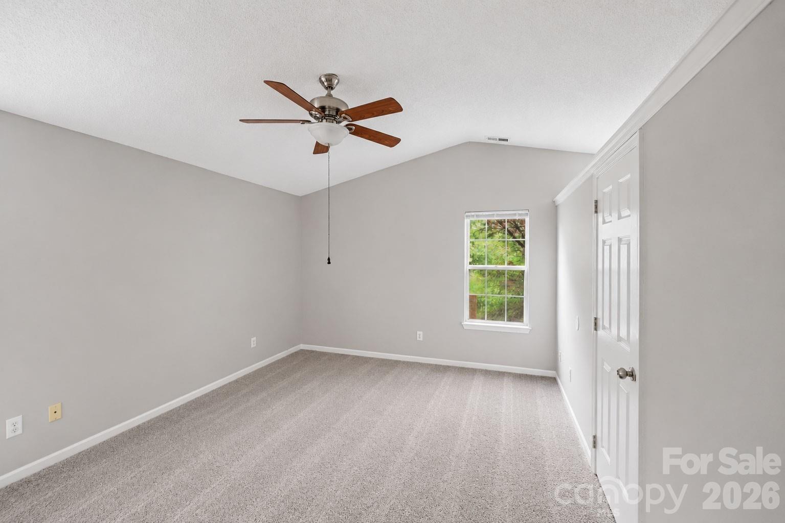 1828 Sugar Hollow Drive Property Photo 18