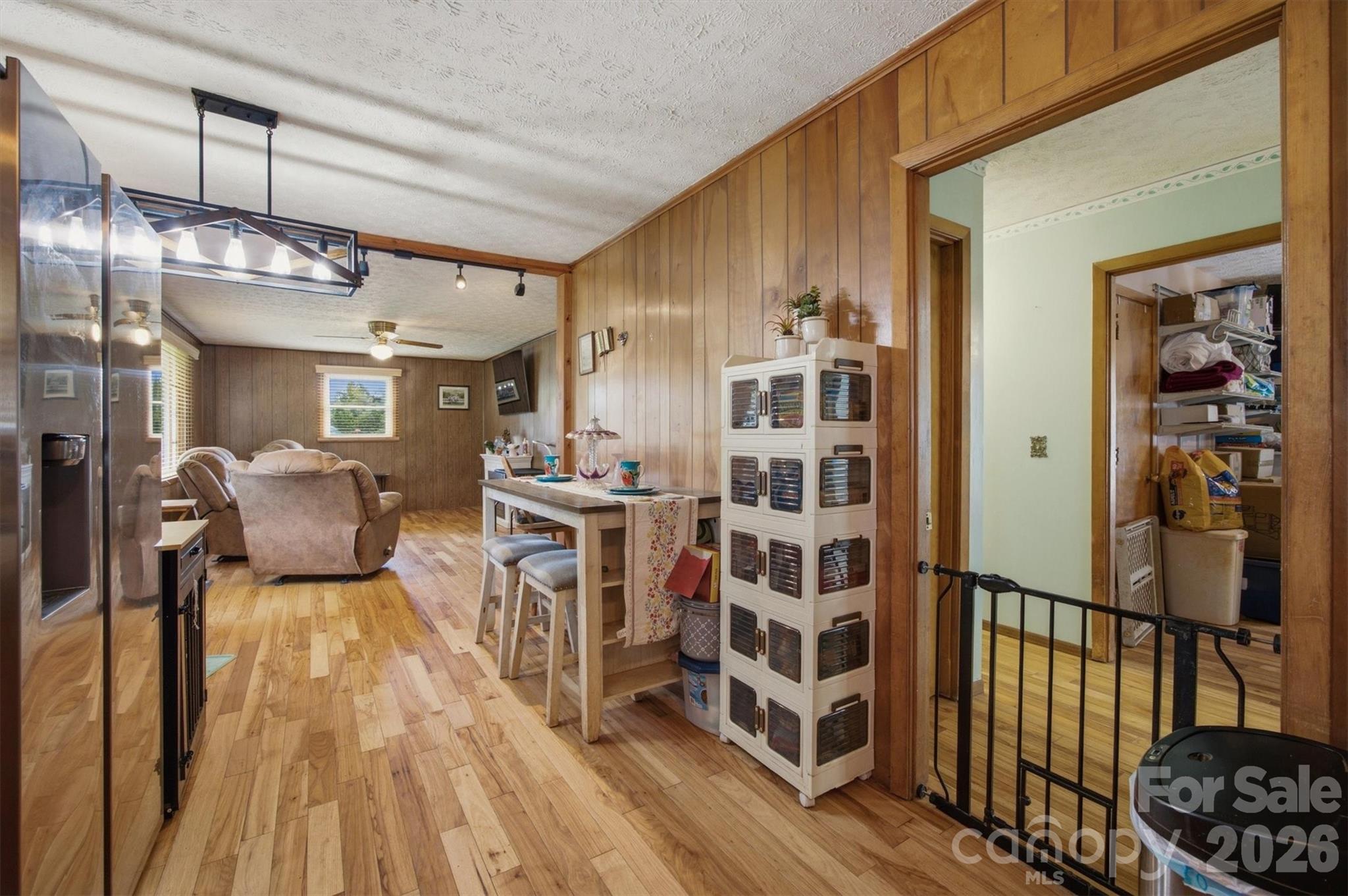 1082 Maple Street Property Photo 19