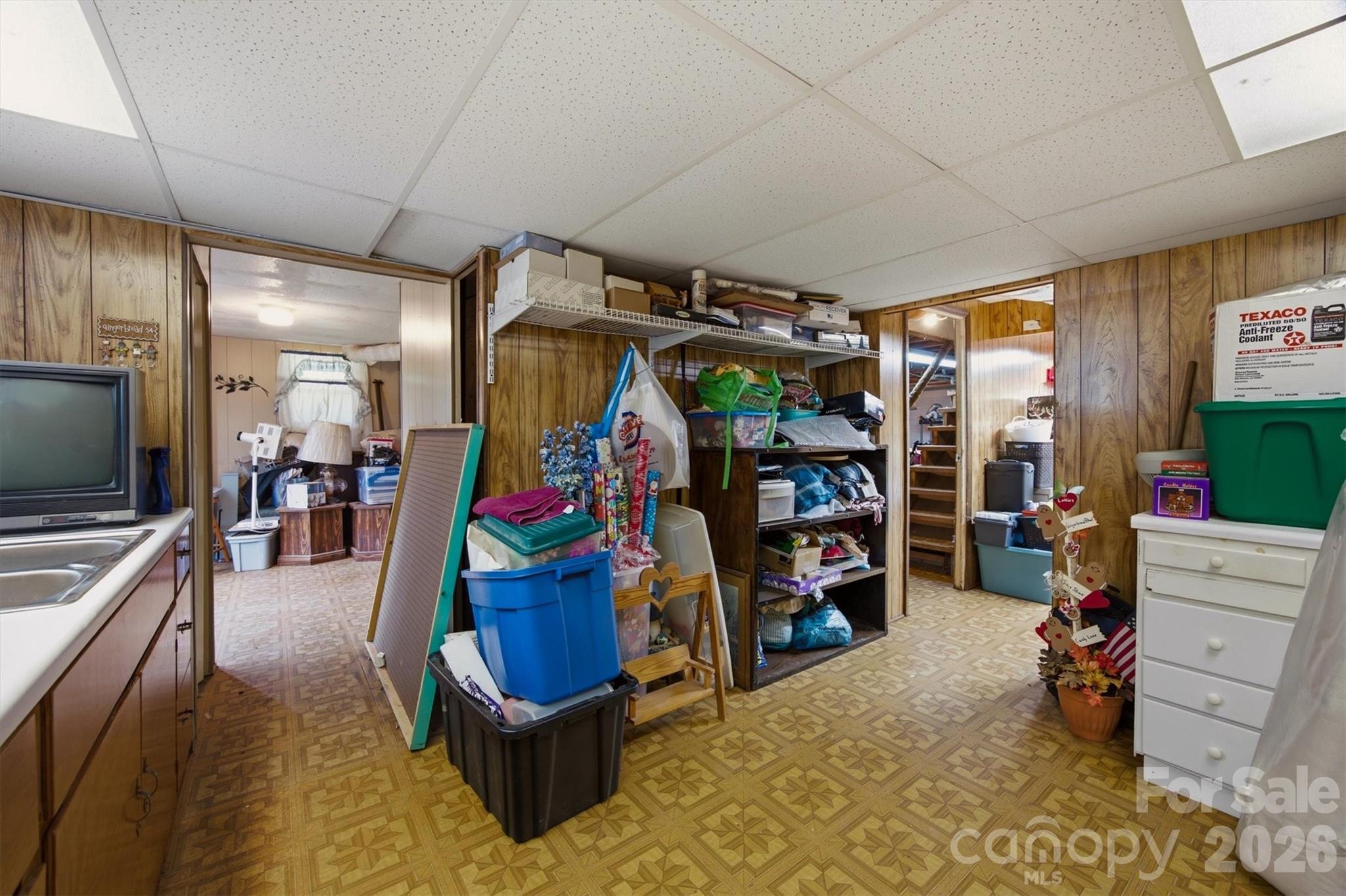 1082 Maple Street Property Photo 22