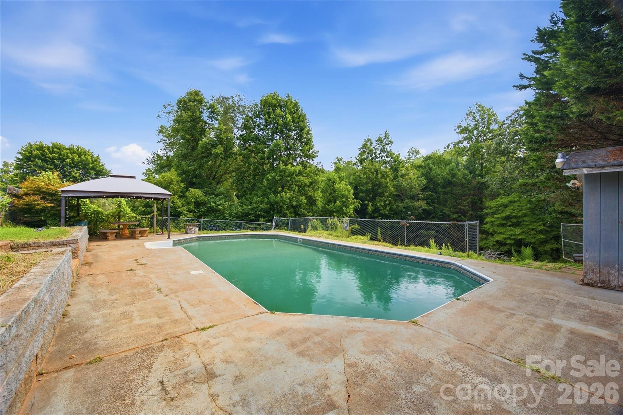 1082 Maple Street Property Photo 29