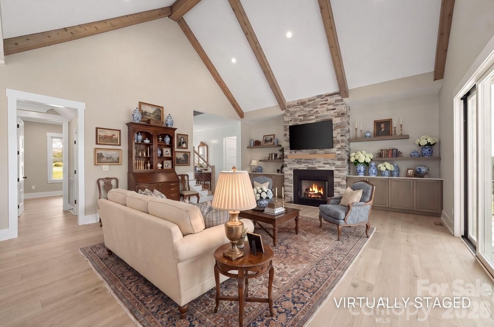 3973 Valley View Circle Property Photo 6