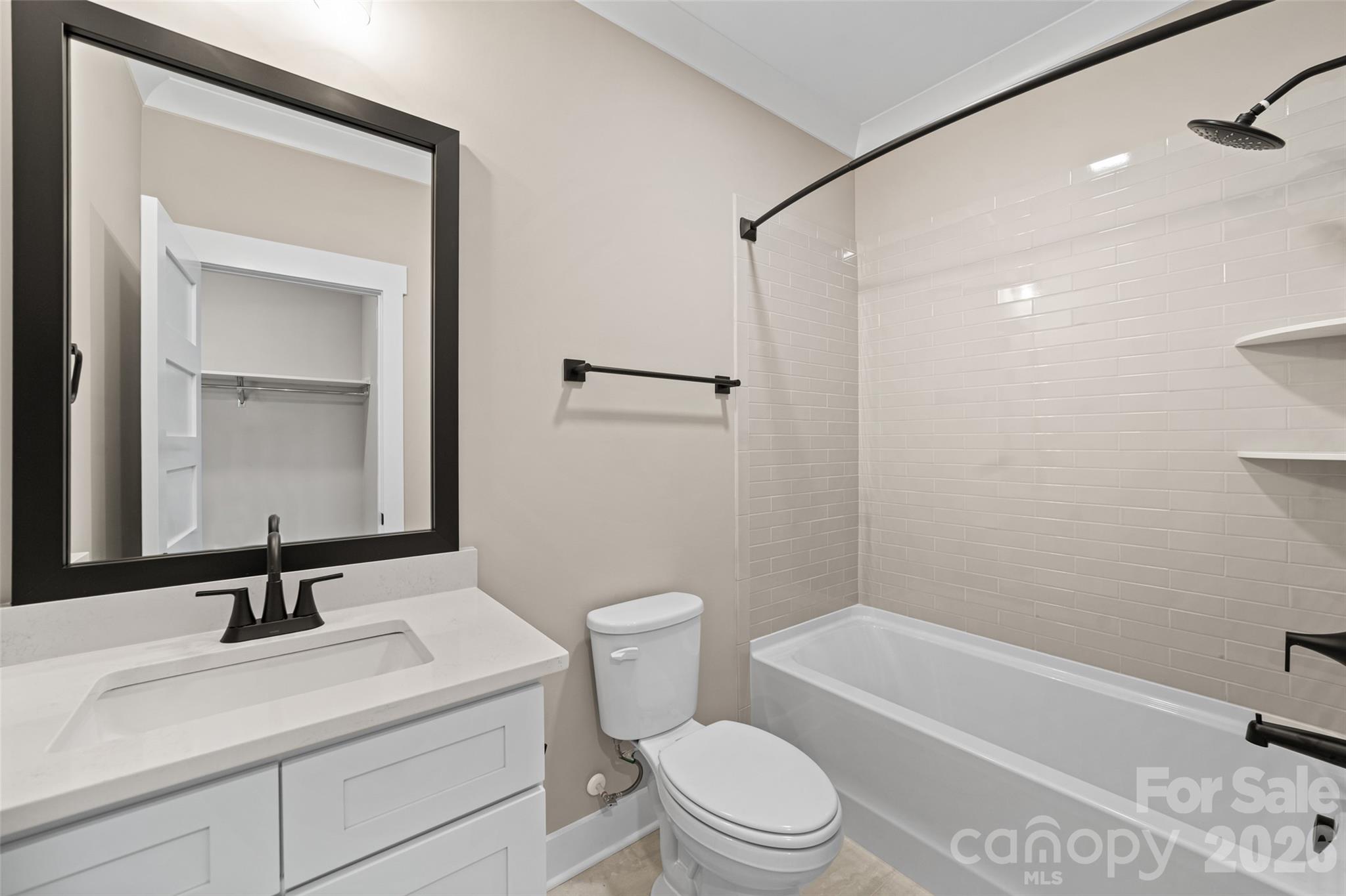 3973 Valley View Circle Property Photo 35