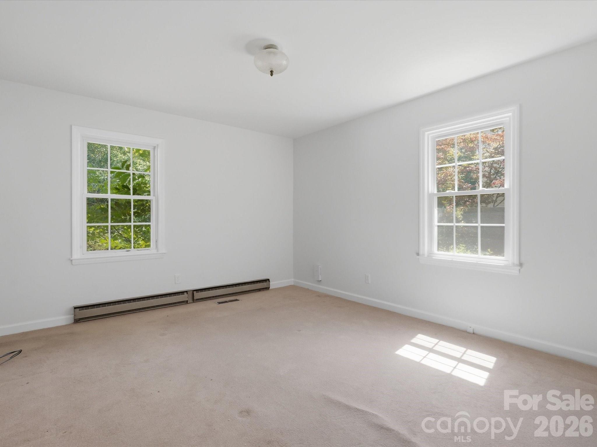 14232 Springwater Drive Property Photo 23