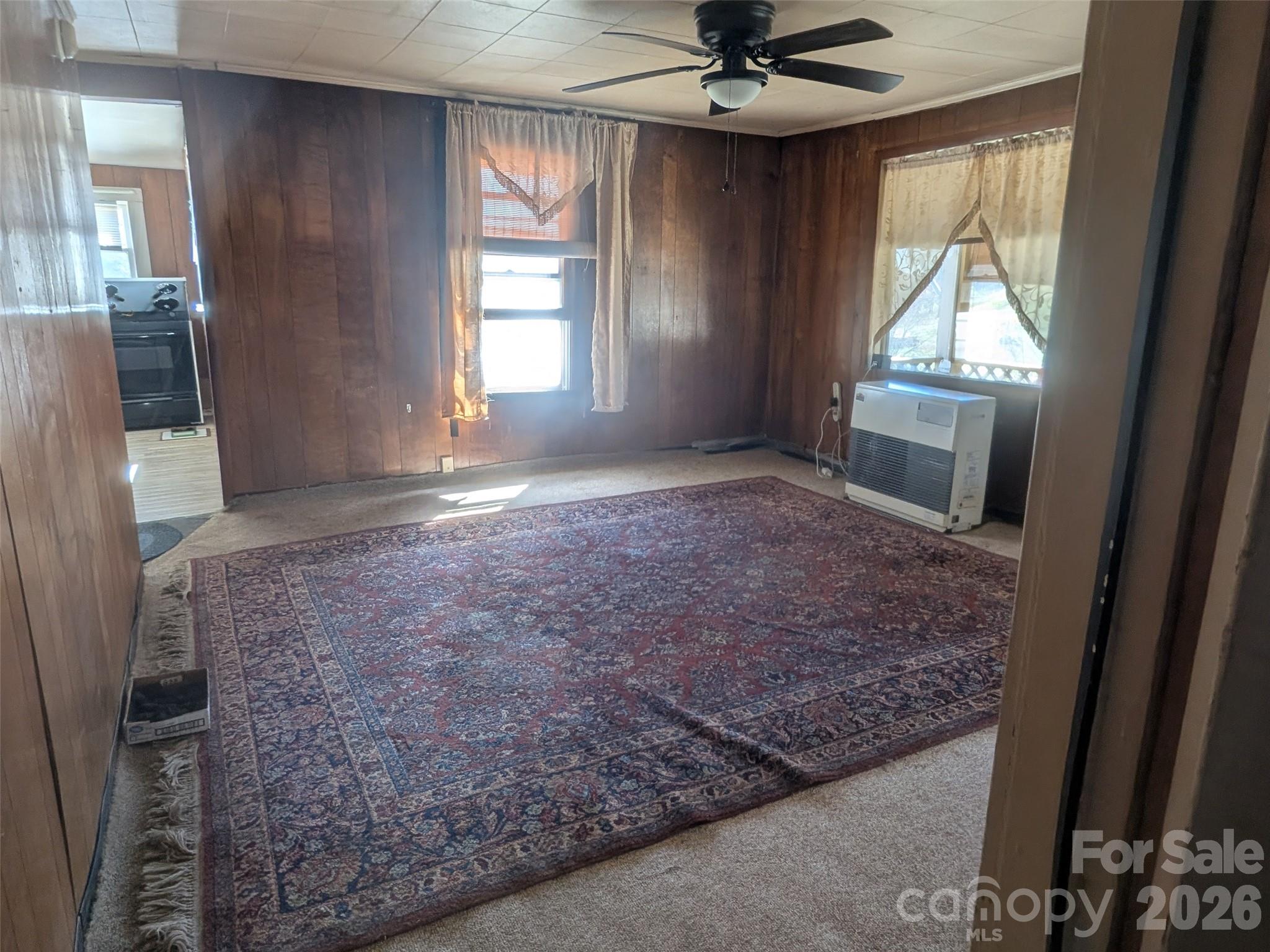 1920 Thickety Road Property Photo 2