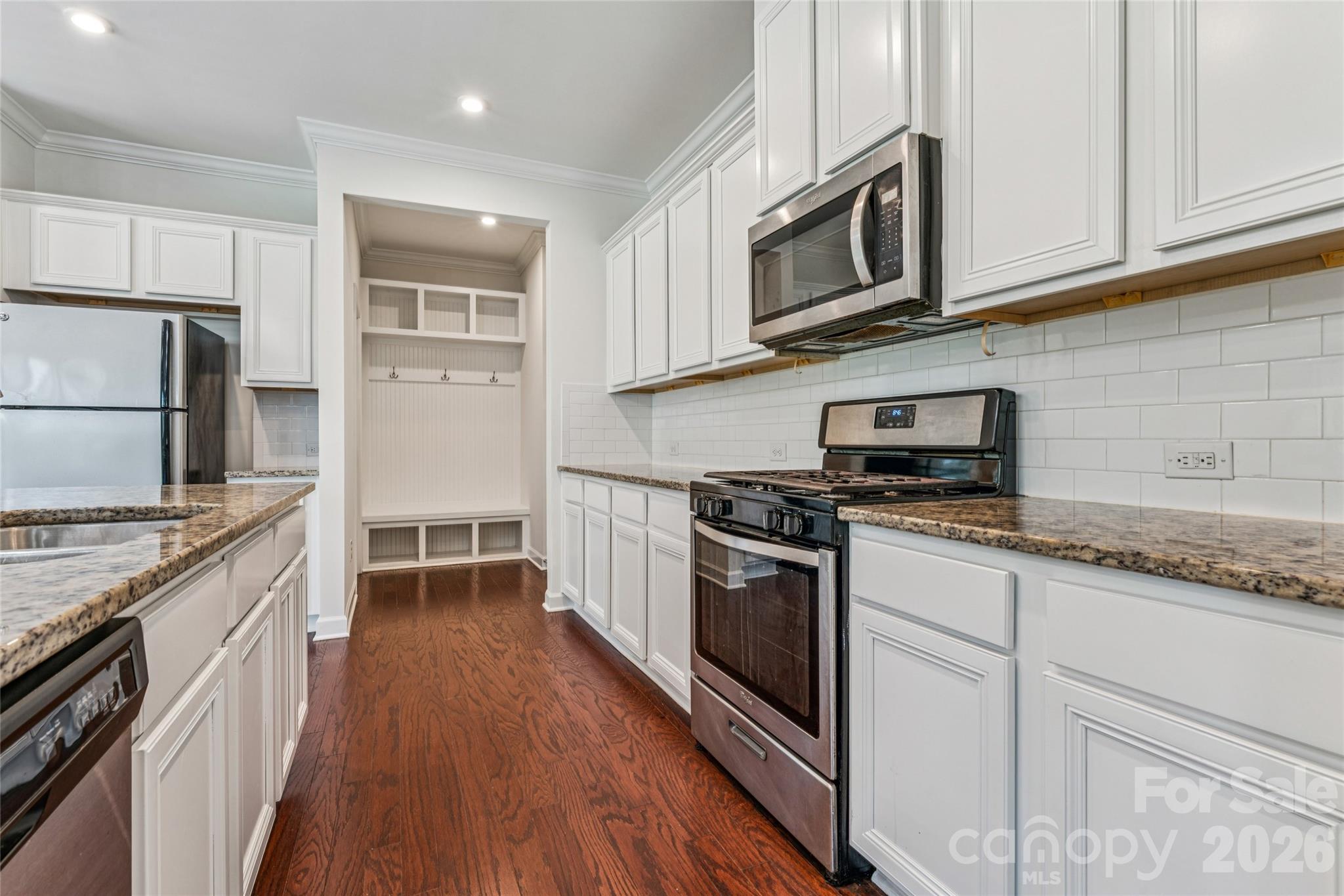 5911 Fenway Drive 94 Property Photo 21