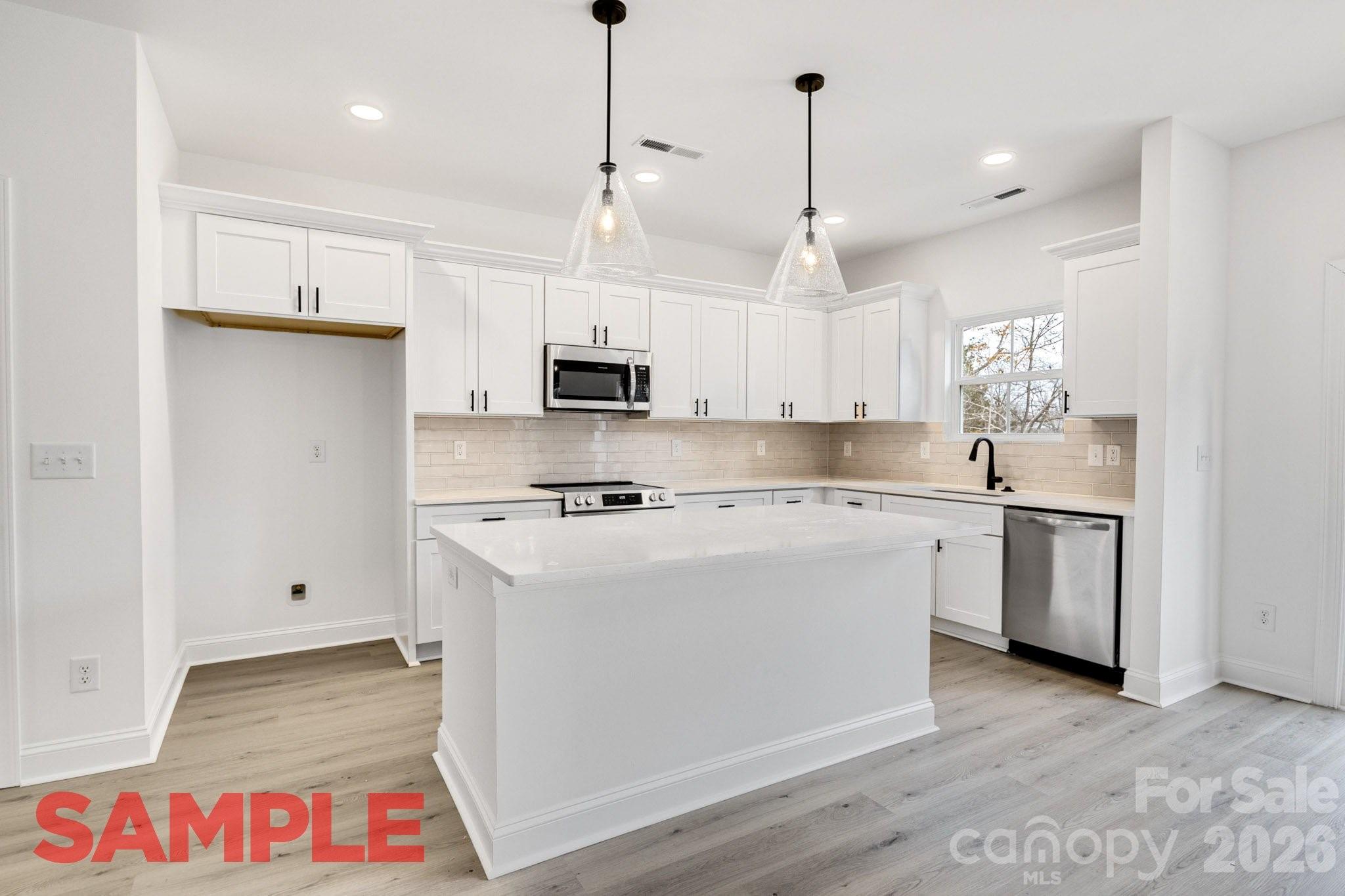 3170 Lavender Lane Property Photo 4