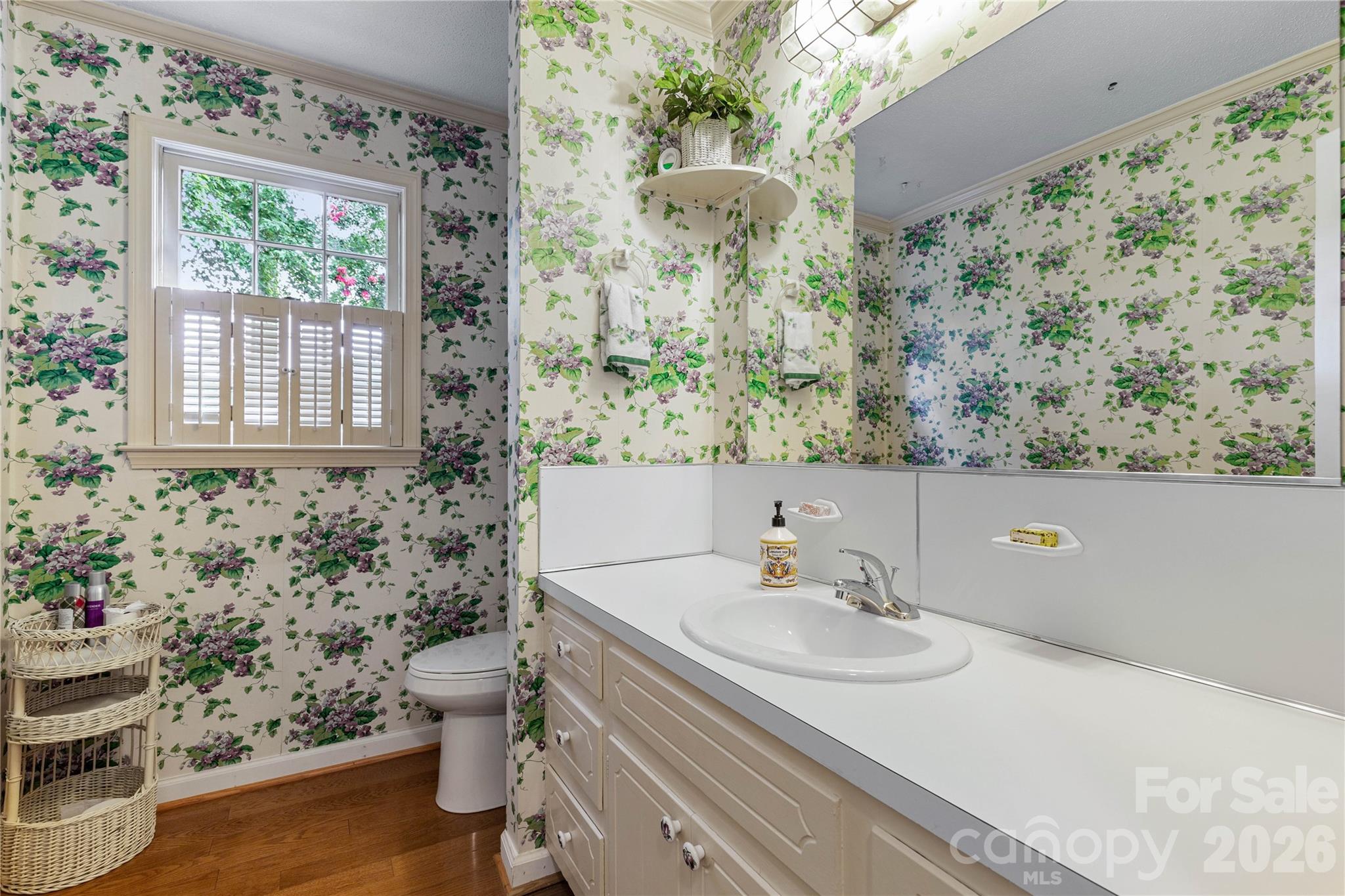 1214 Hawthorne Road Property Photo 12
