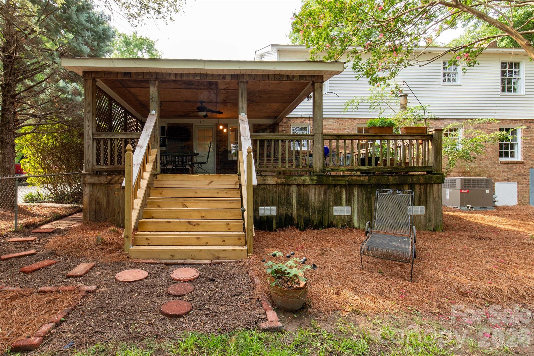 1214 Hawthorne Road Property Photo 28