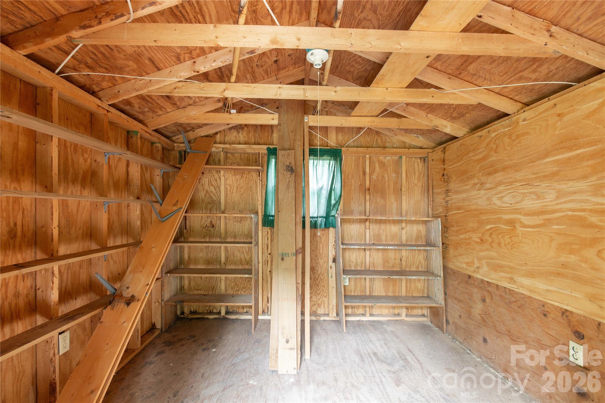 1214 Hawthorne Road Property Photo 32