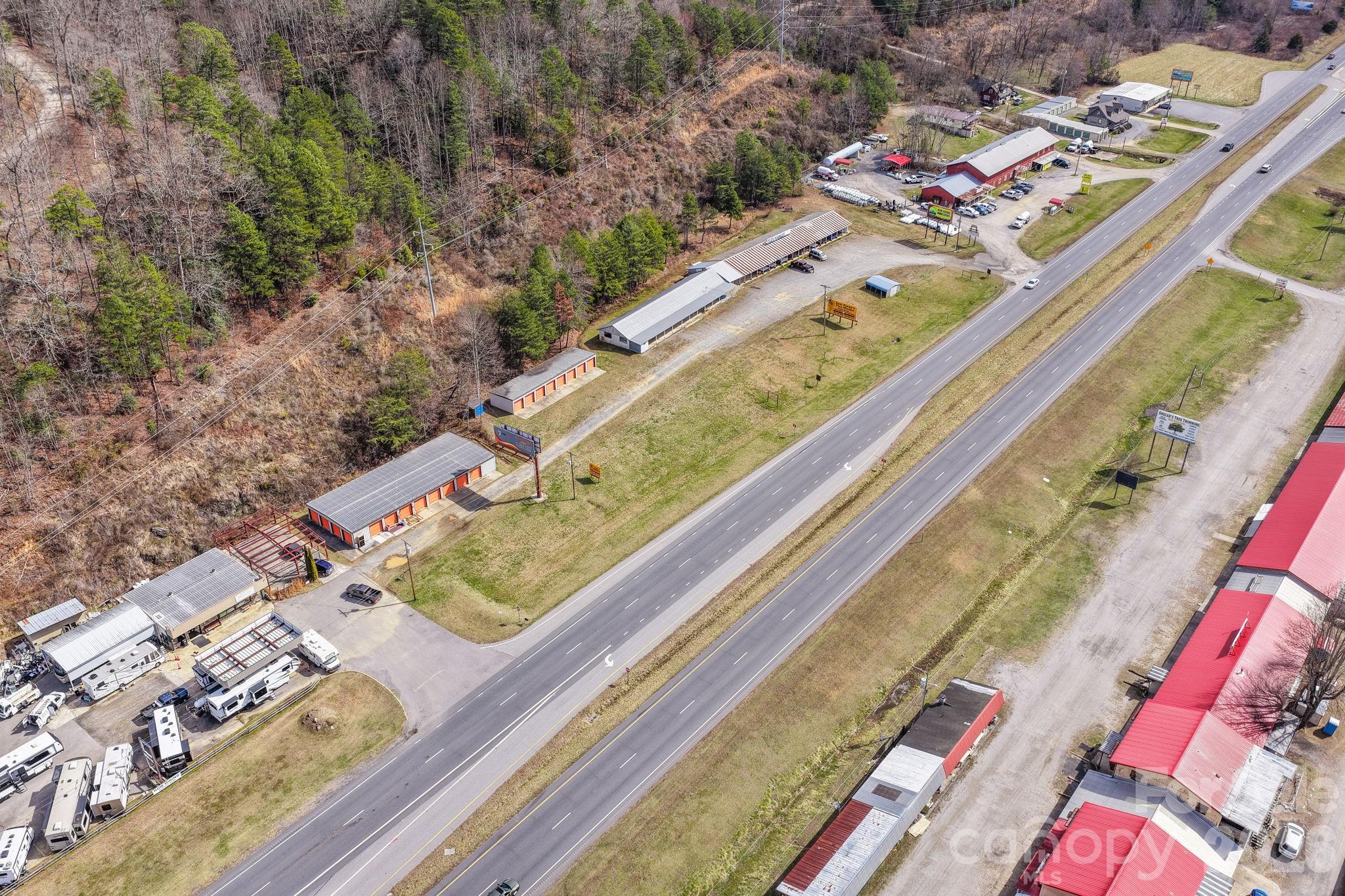 5262-5264 Us 74 Highway Property Photo 7