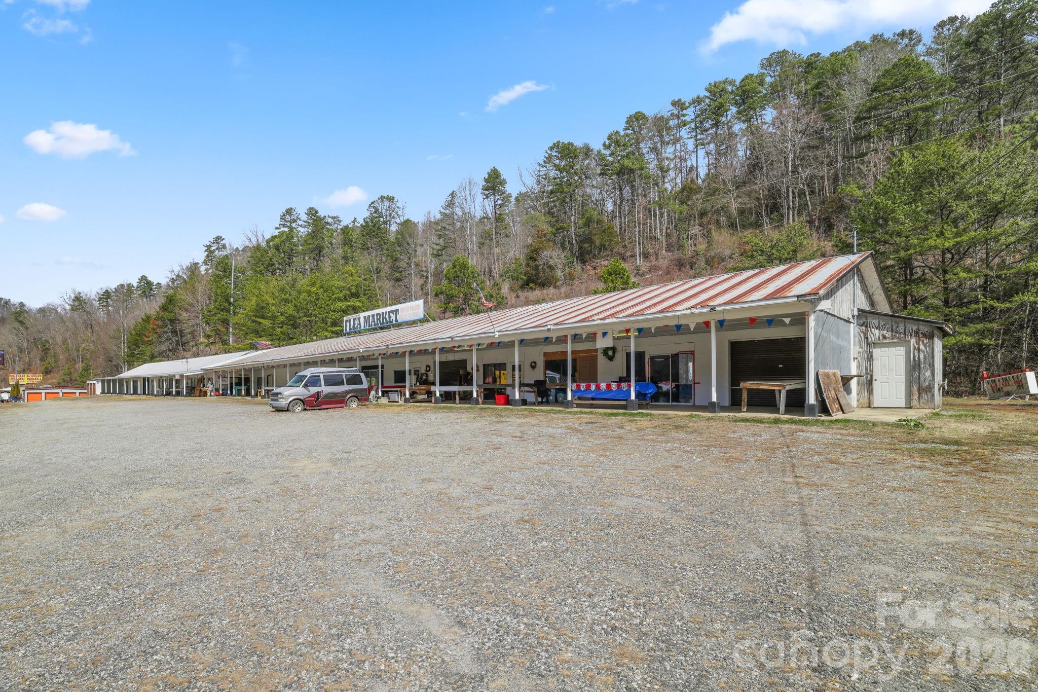 5262-5264 Us 74 Highway Property Photo 11