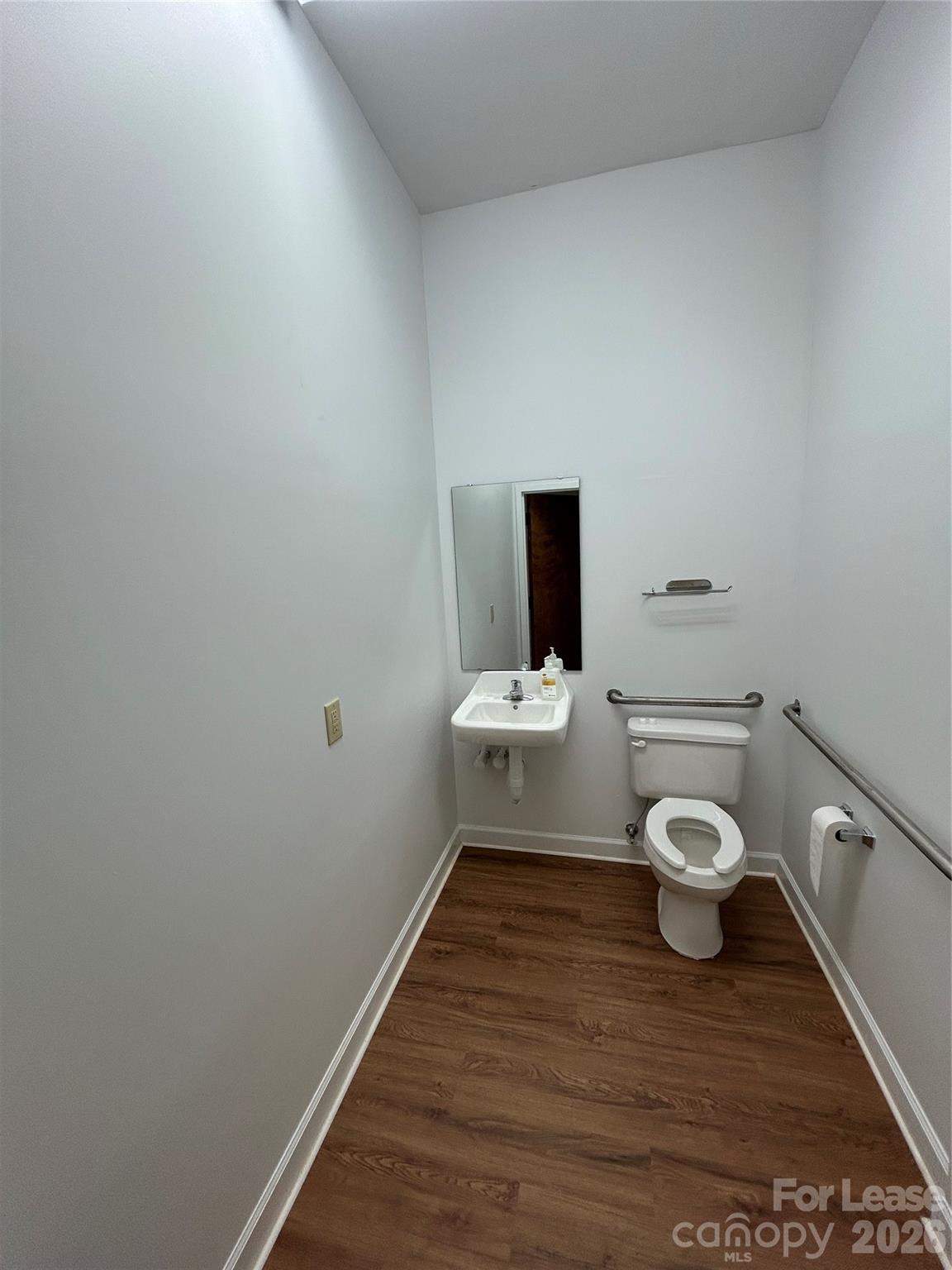 1936 16th Street Property Photo 9