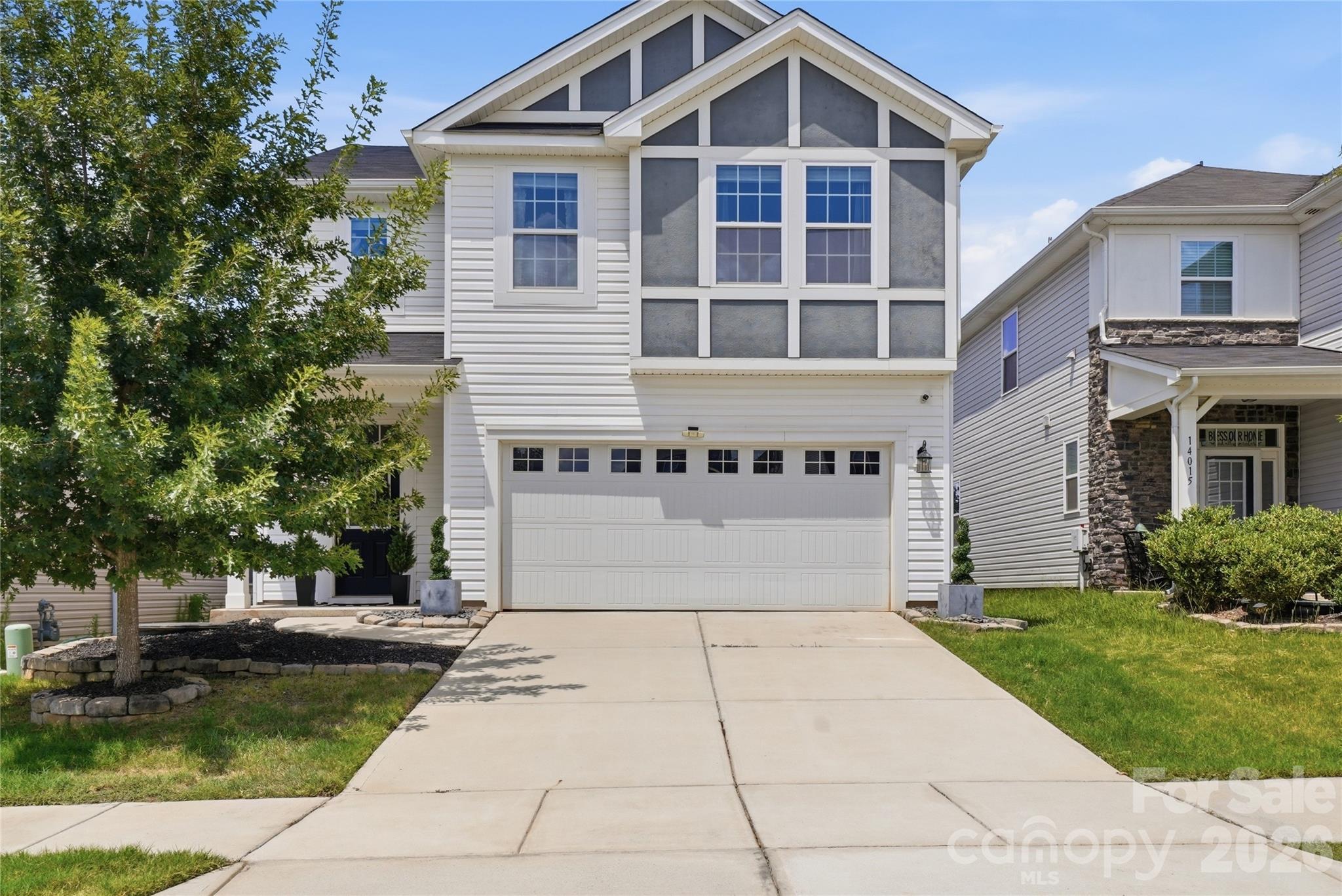 14011 Ridgewater Way Property Photo 1