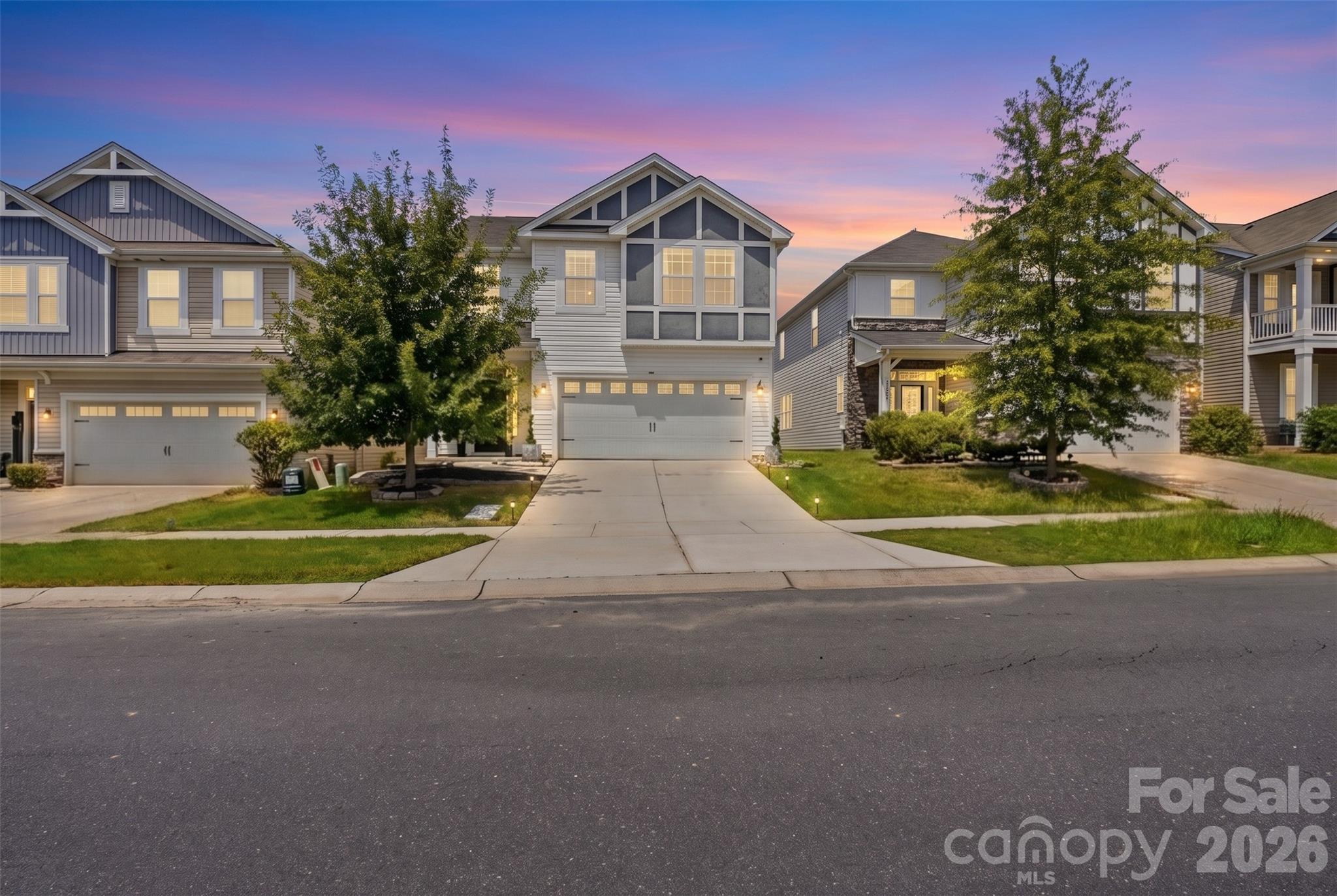 14011 Ridgewater Way Property Photo 2