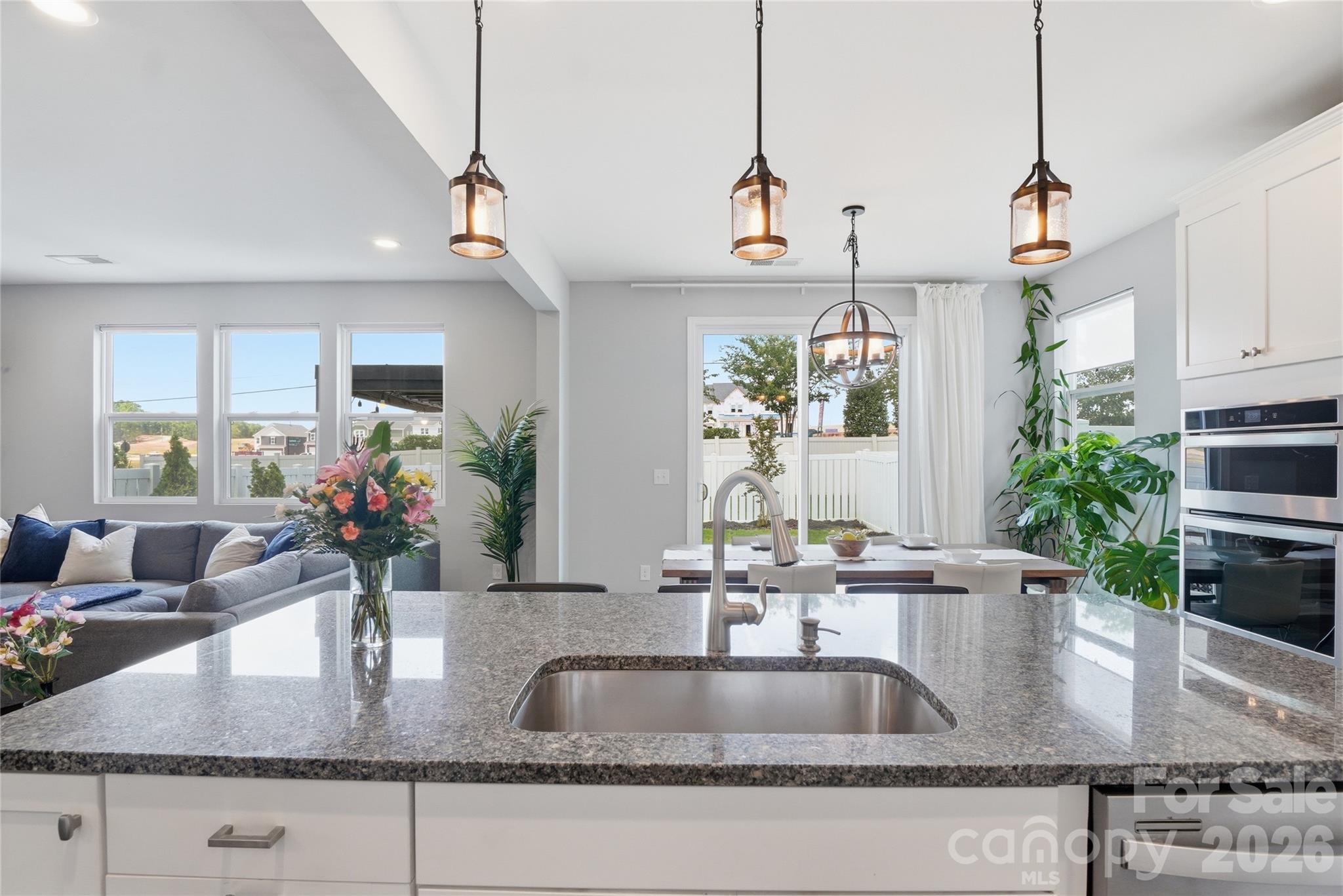 14011 Ridgewater Way Property Photo 9