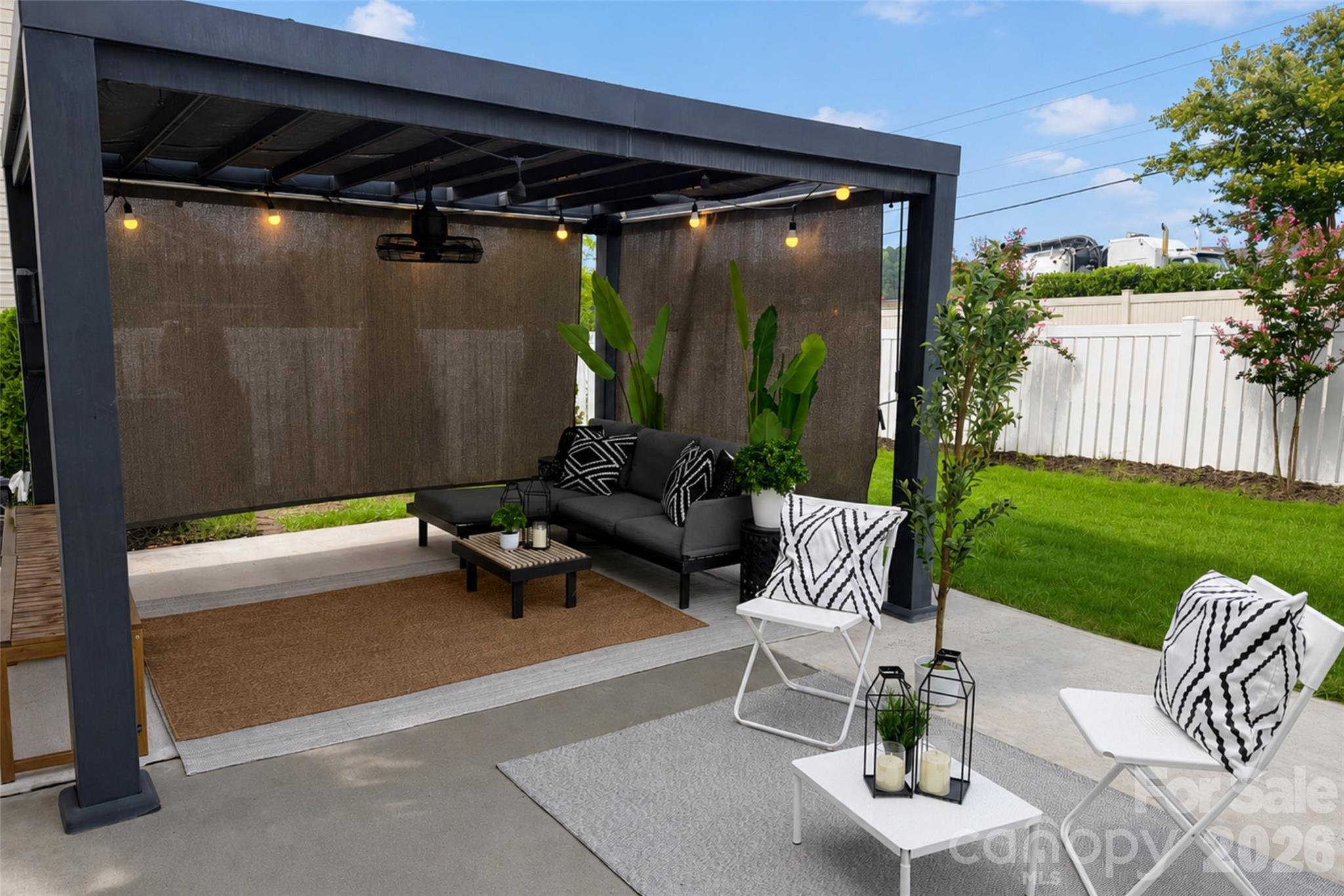 14011 Ridgewater Way Property Photo 29
