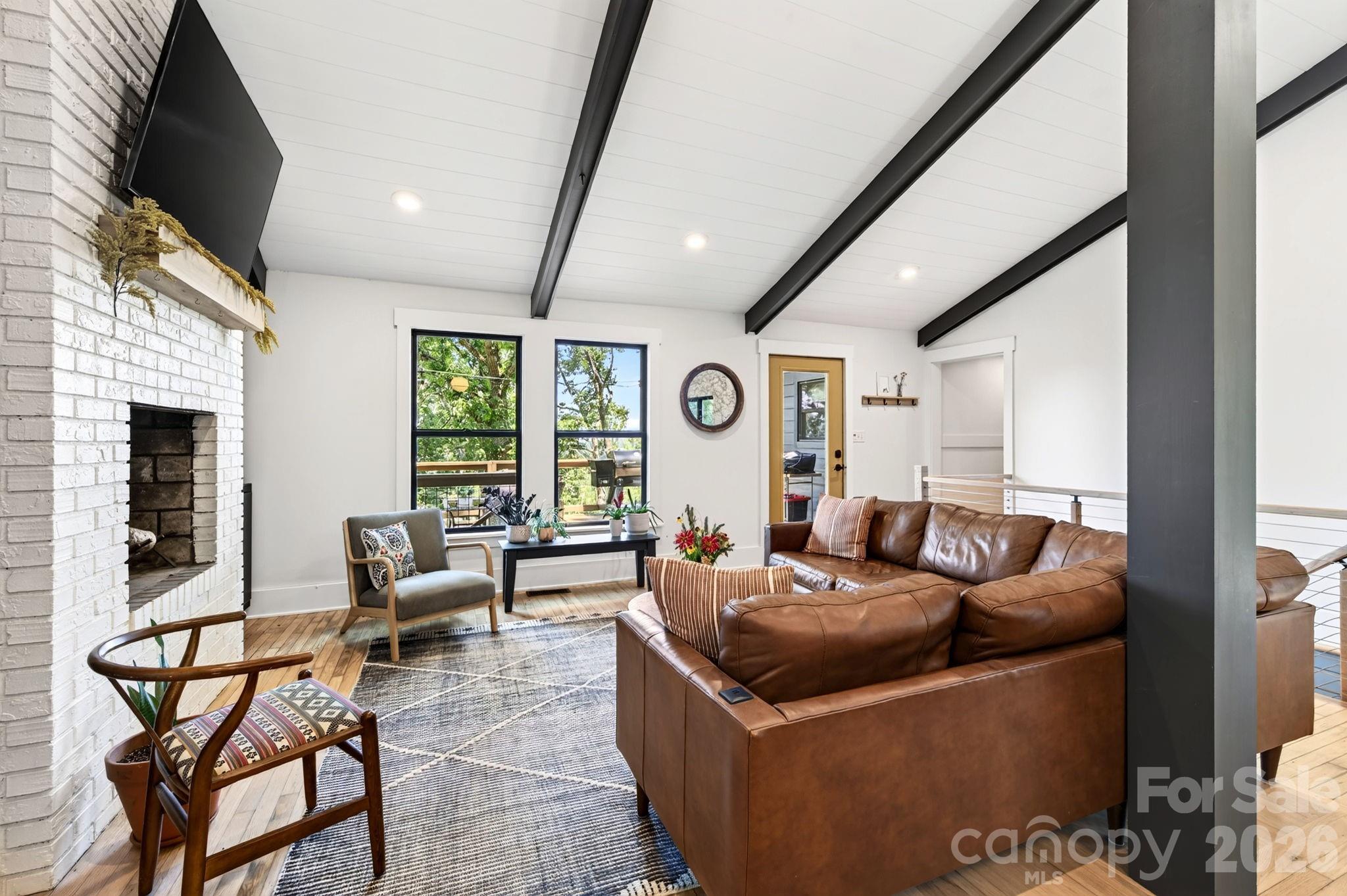 58 Teaberry Lane Property Photo 8