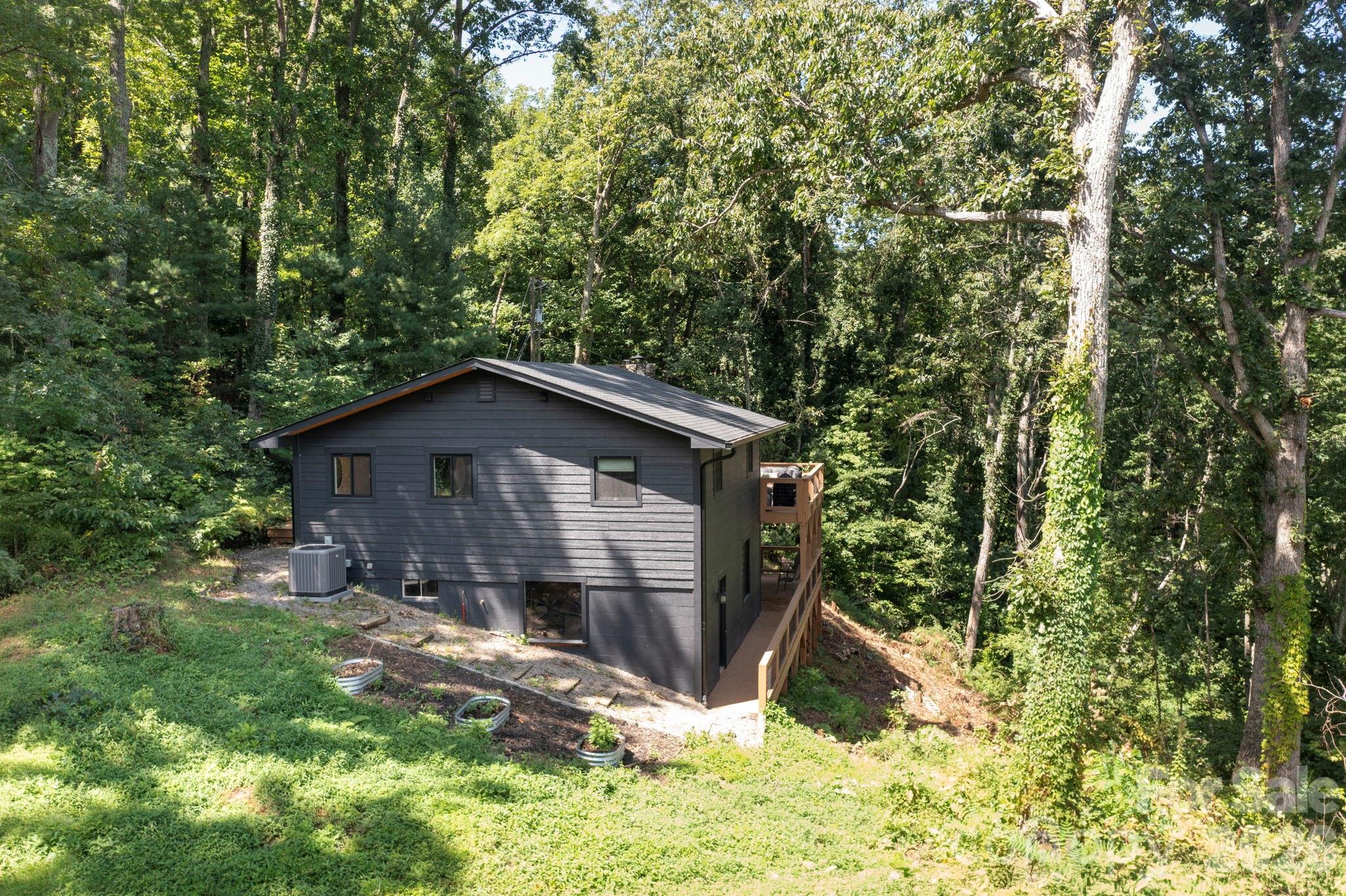 58 Teaberry Lane Property Photo 28